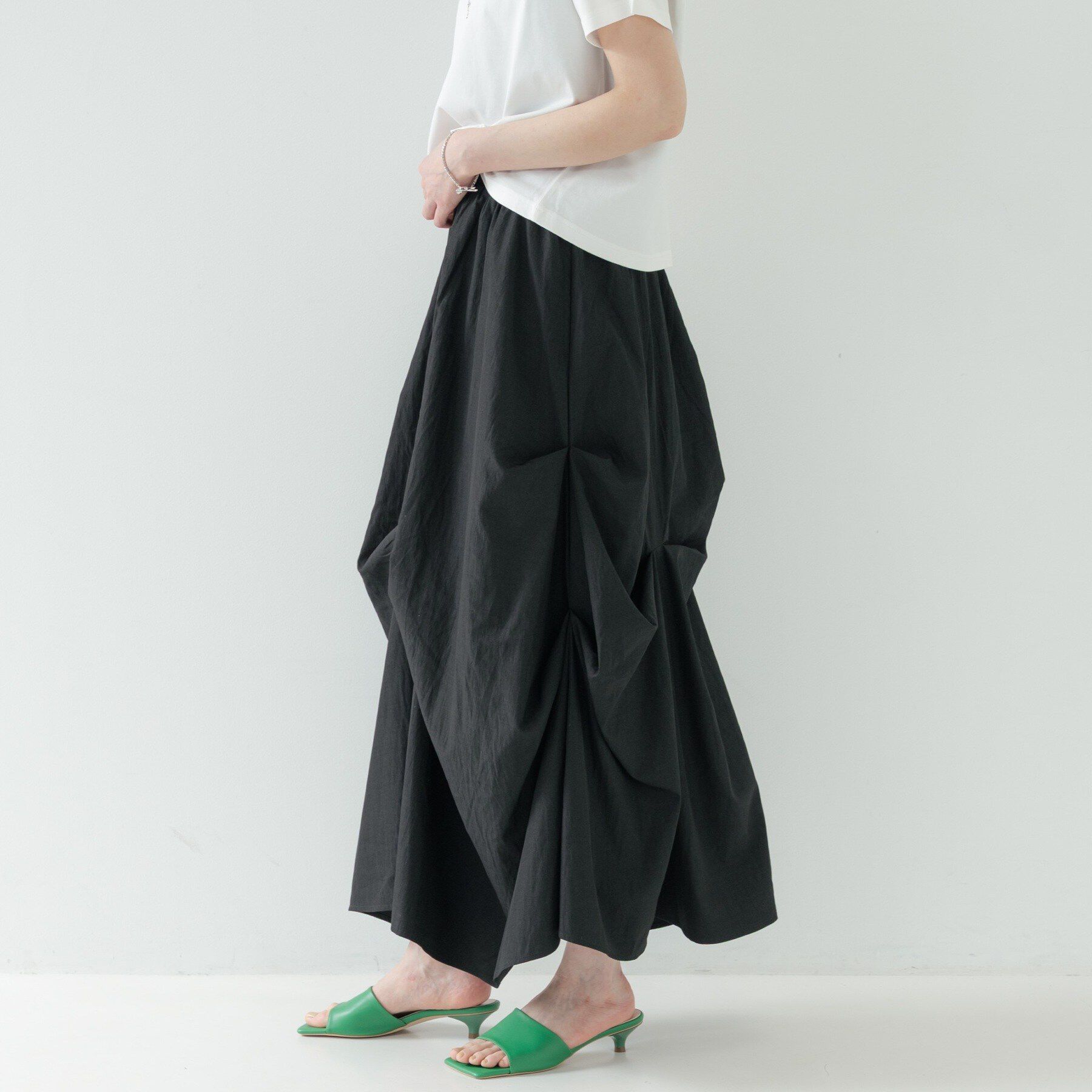 GALLEST「ランダムタックスカート」|スカート|チャコールグレー(0