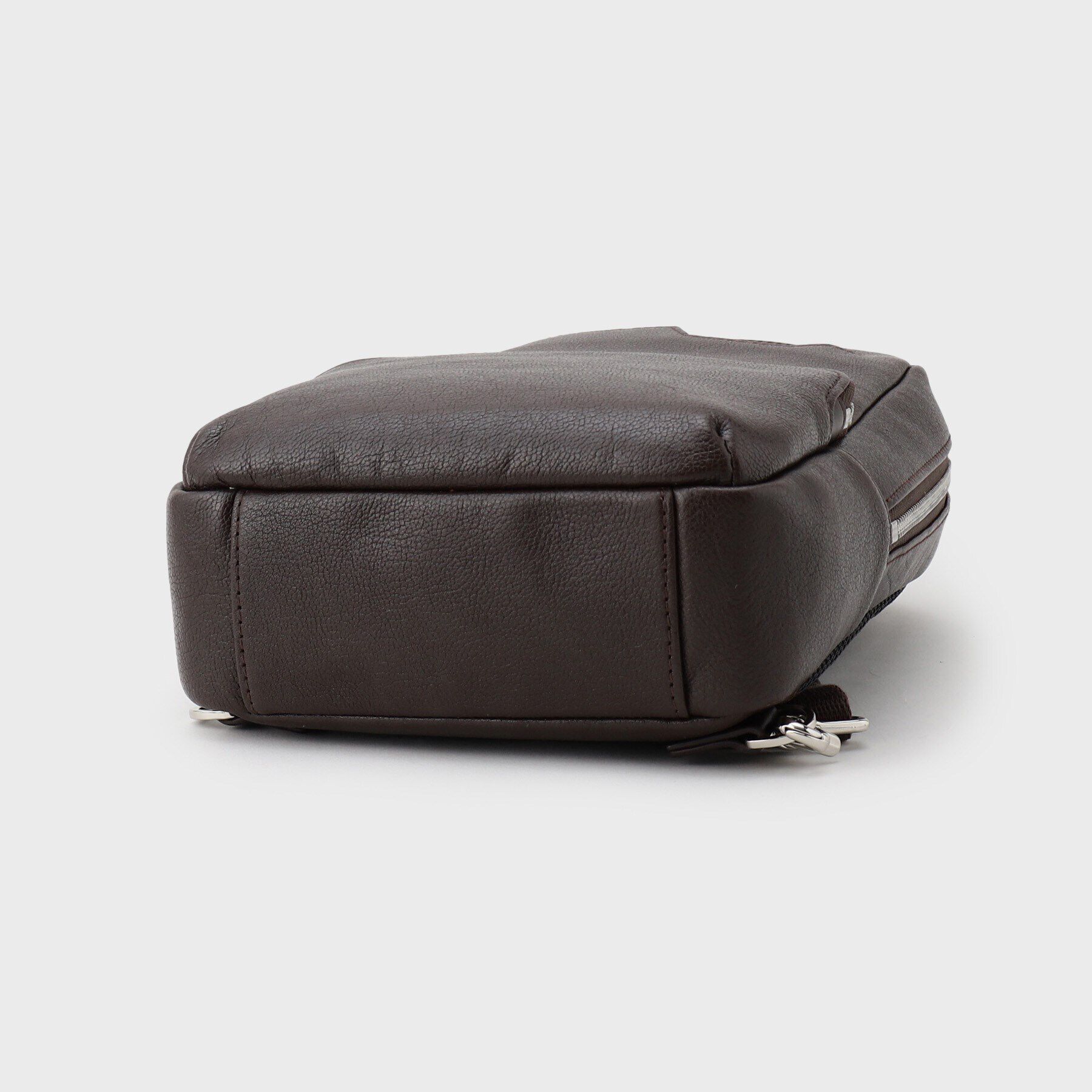 TAKEO KIKUCHI「【カードケース付き】シュリンクレザーボディバック」|その他|