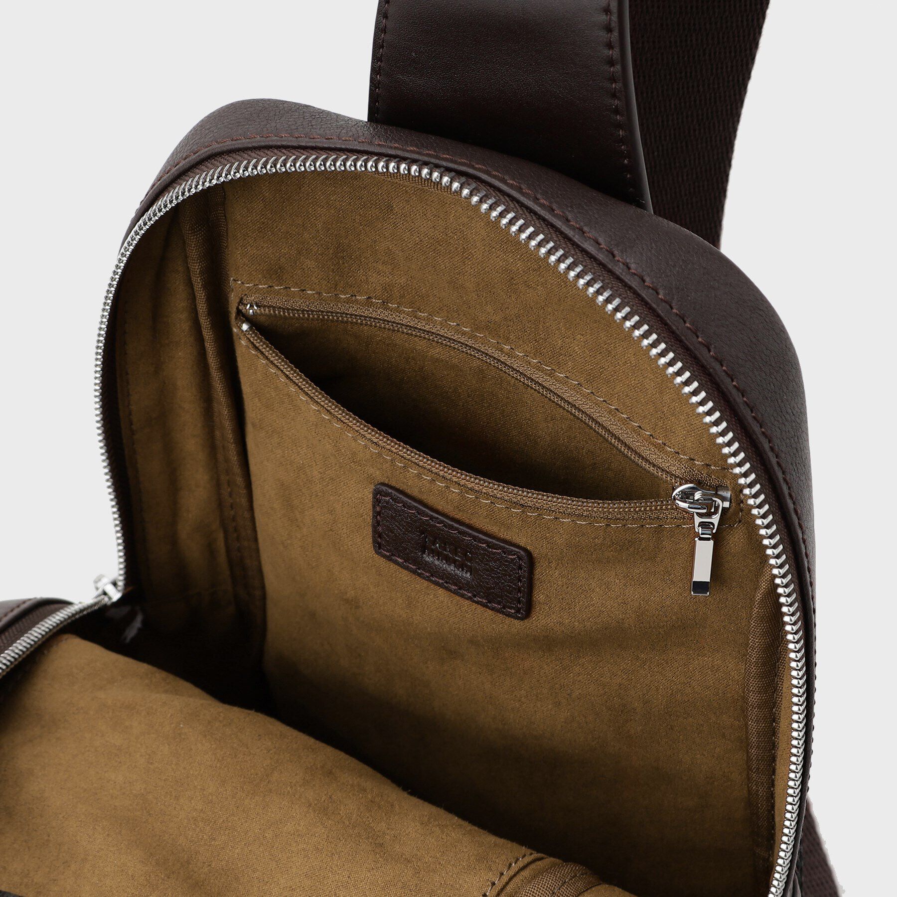 TAKEO KIKUCHI「【カードケース付き】シュリンクレザーボディバック」|その他|