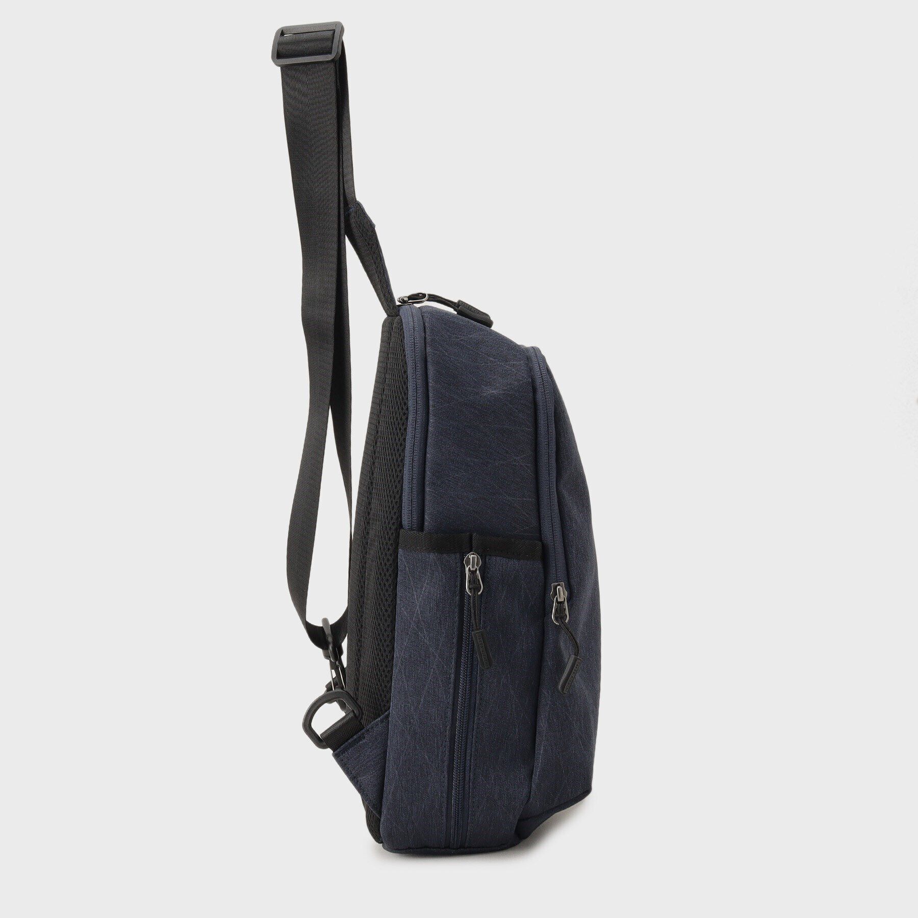 TAKEO KIKUCHI「【多機能・軽量】シャドーライン ボディバッグ」|その他|