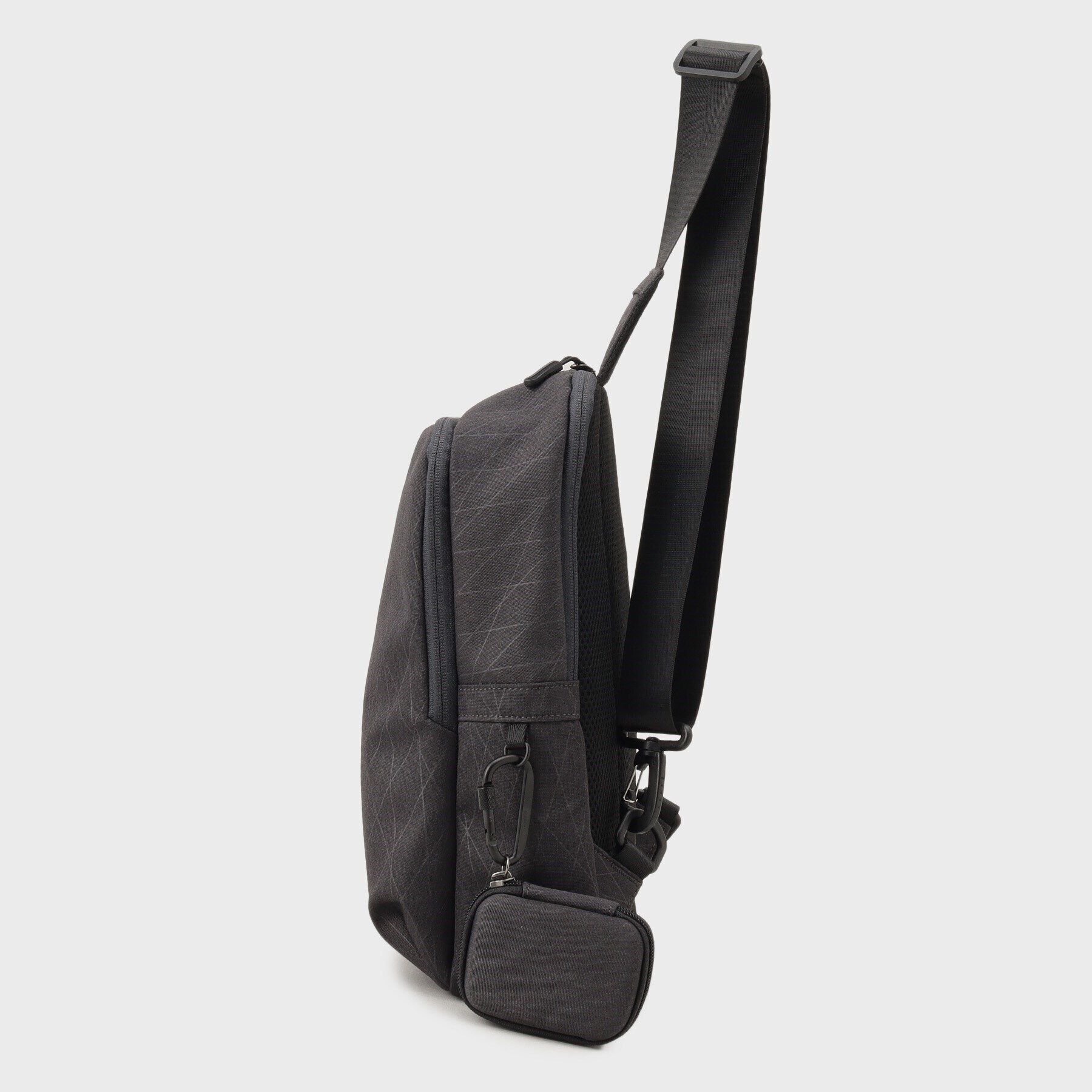 TAKEO KIKUCHI「【多機能・軽量】シャドーライン ボディバッグ」|その他|