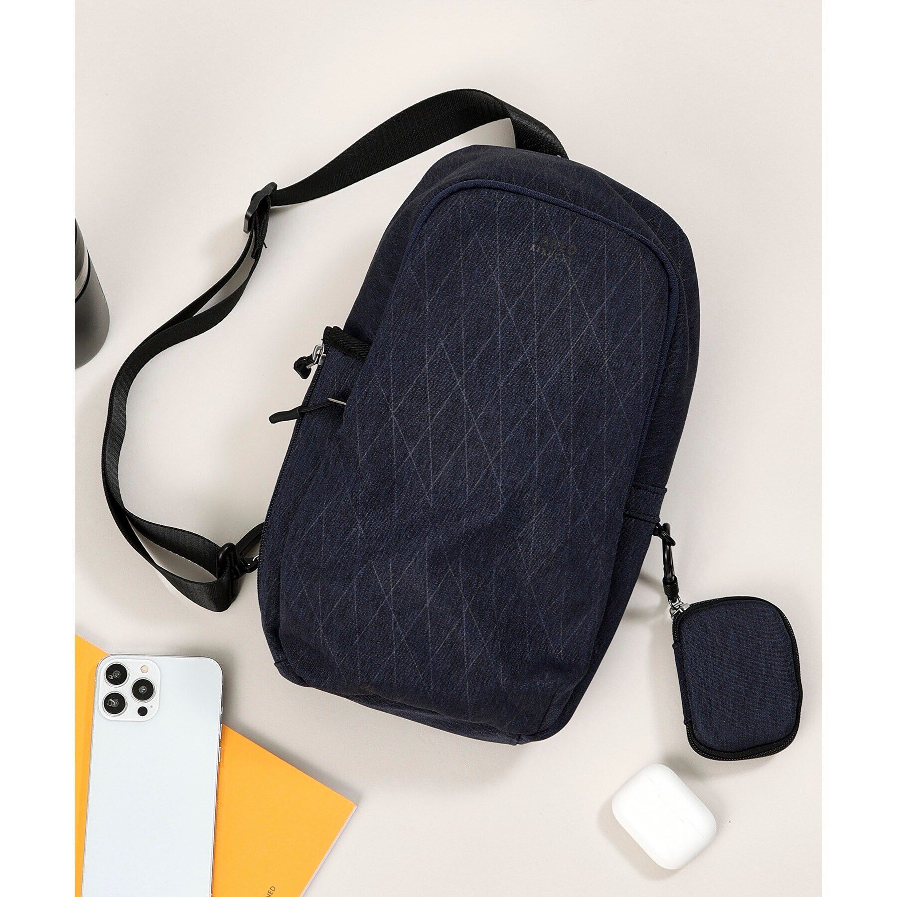 TAKEO KIKUCHI「【多機能・軽量】シャドーライン ボディバッグ」|その他|ネイビー(094)