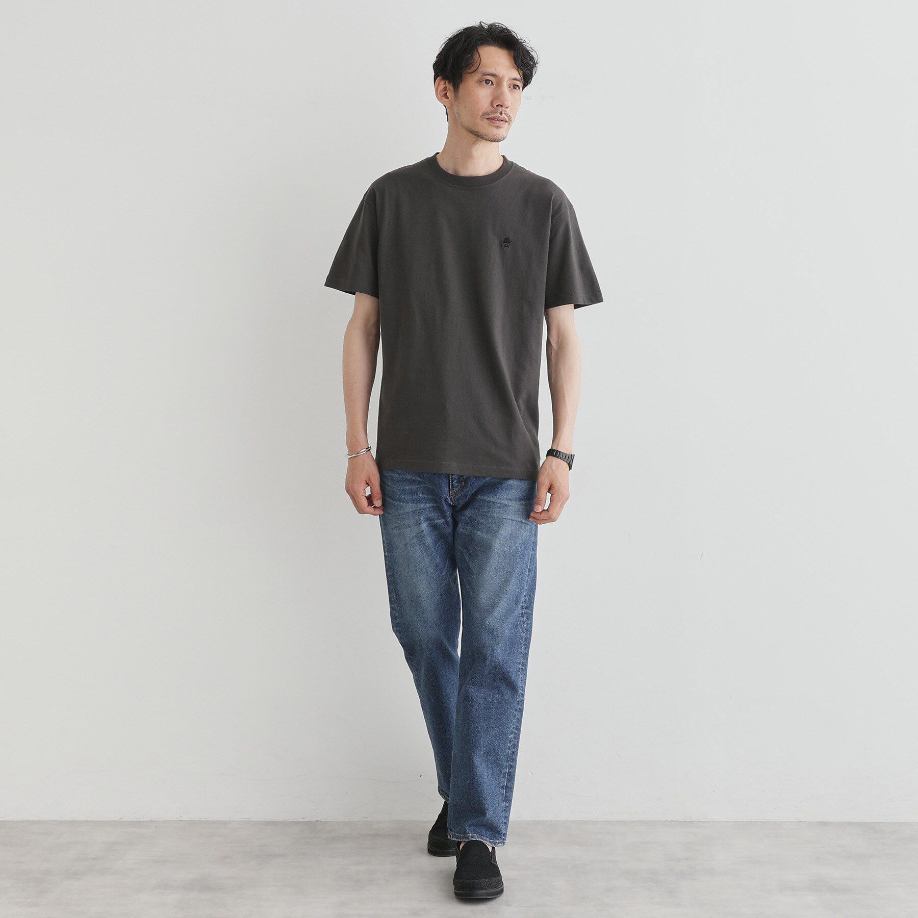 TAKEO KIKUCHI「【LIMITED】ワンポイント刺繍 半袖Tシャツ」|Tシャツ・カットソー|