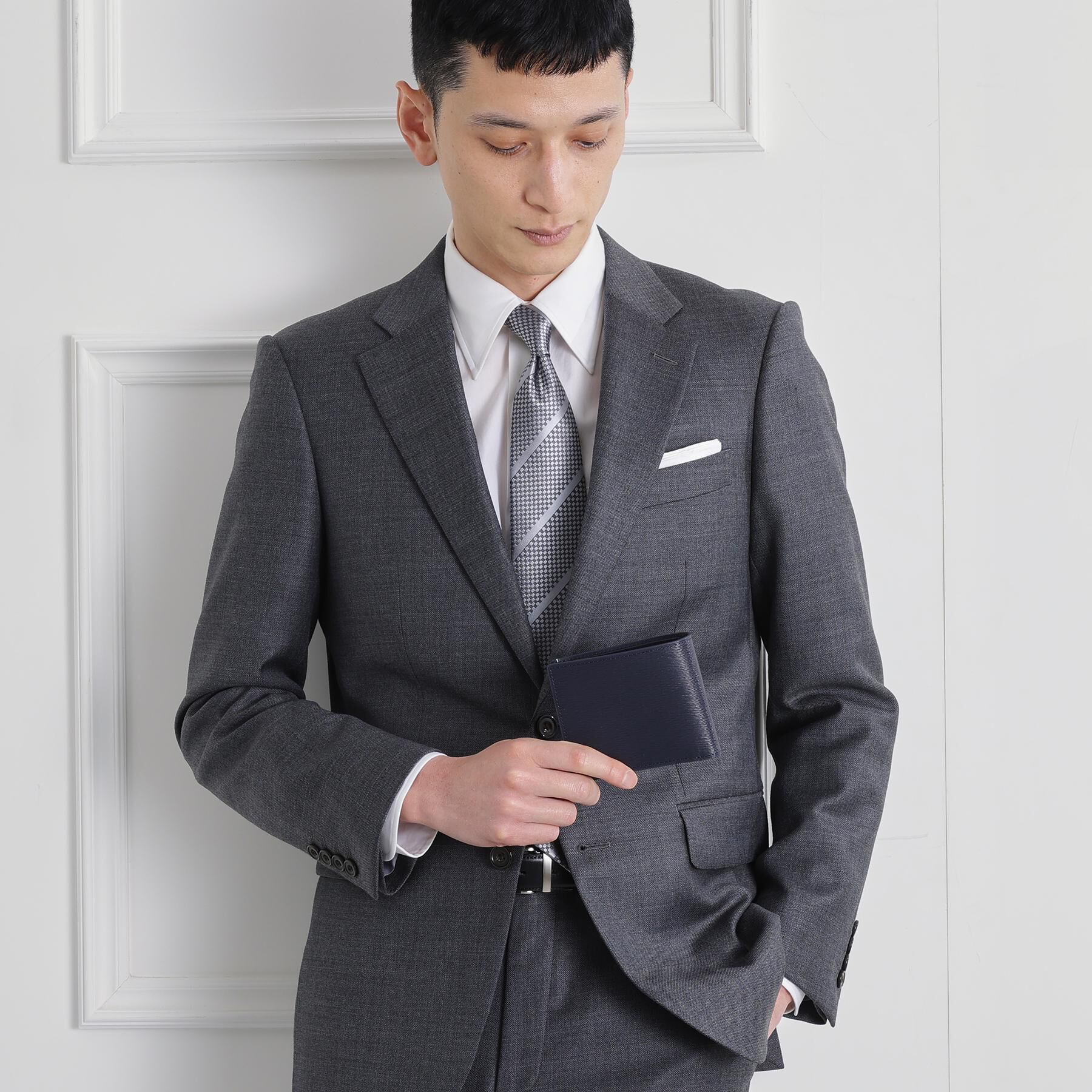 TAKEO KIKUCHI「水シボレザー2つ折り財布」|財布|