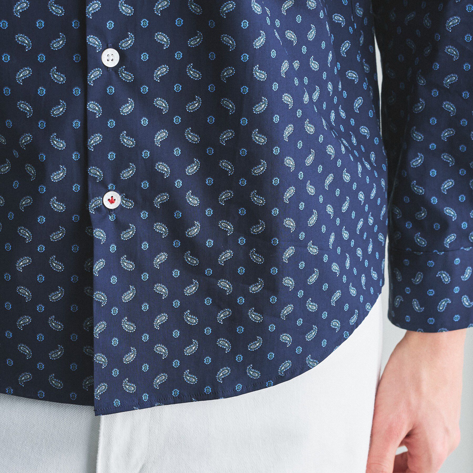 TAKEO KIKUCHI「【BOWLER HAT LABEL】小紋ペイズリープリント 長袖シャツ」|シャツ・ブラウス|