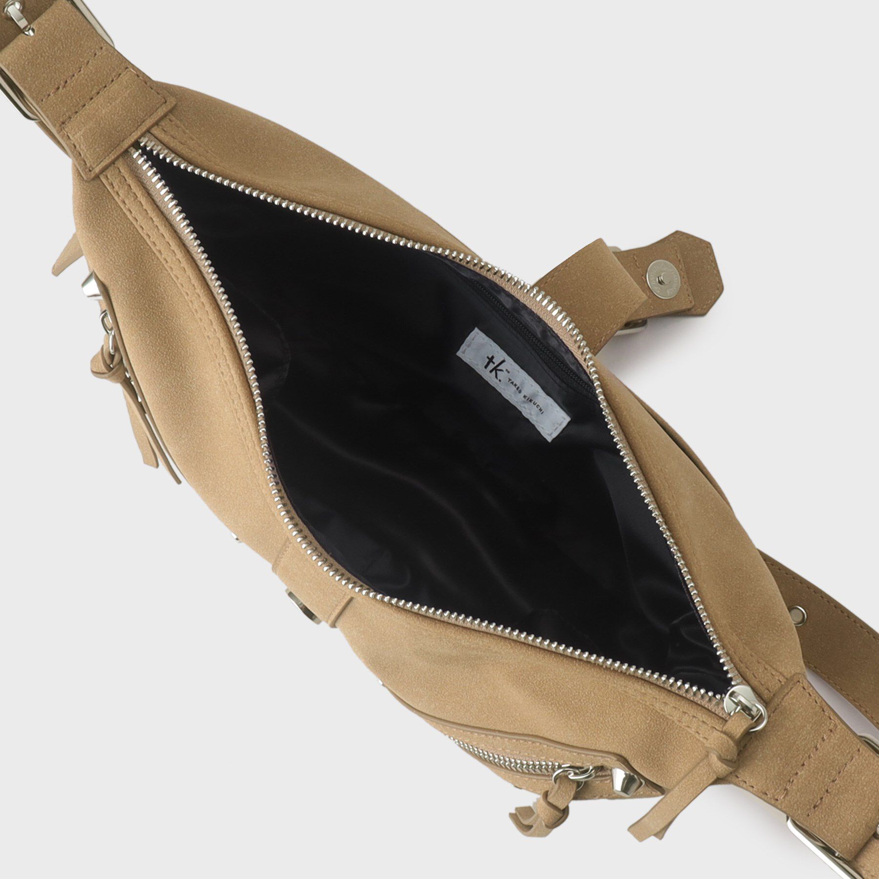 tk.TAKEO KIKUCHI「【FANCYシリーズ】スタッズクレセントショルダーバッグ」|ショルダー・メッセンジャー|