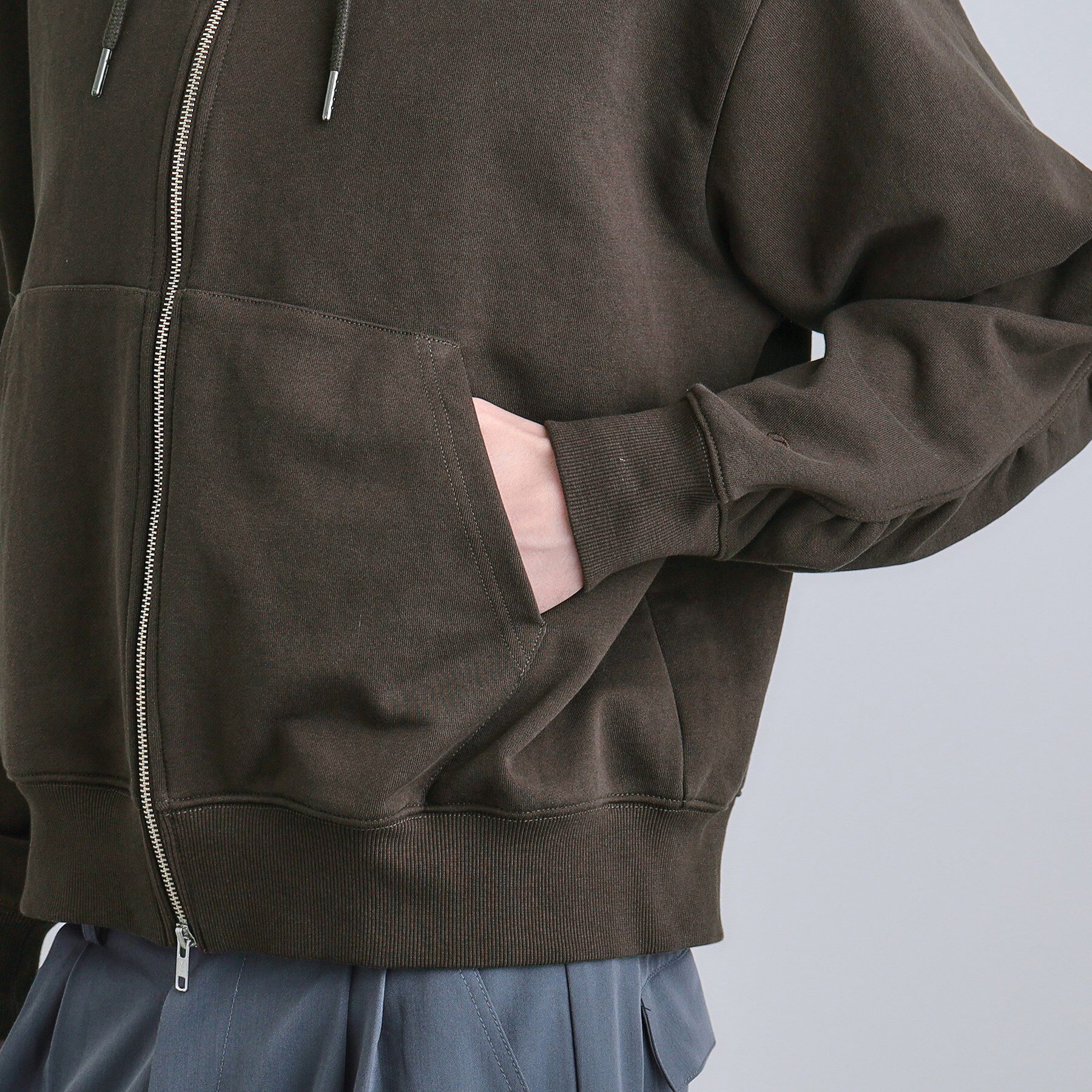 tk.TAKEO KIKUCHI「アームシャーリングジップパーカー」|パーカー|