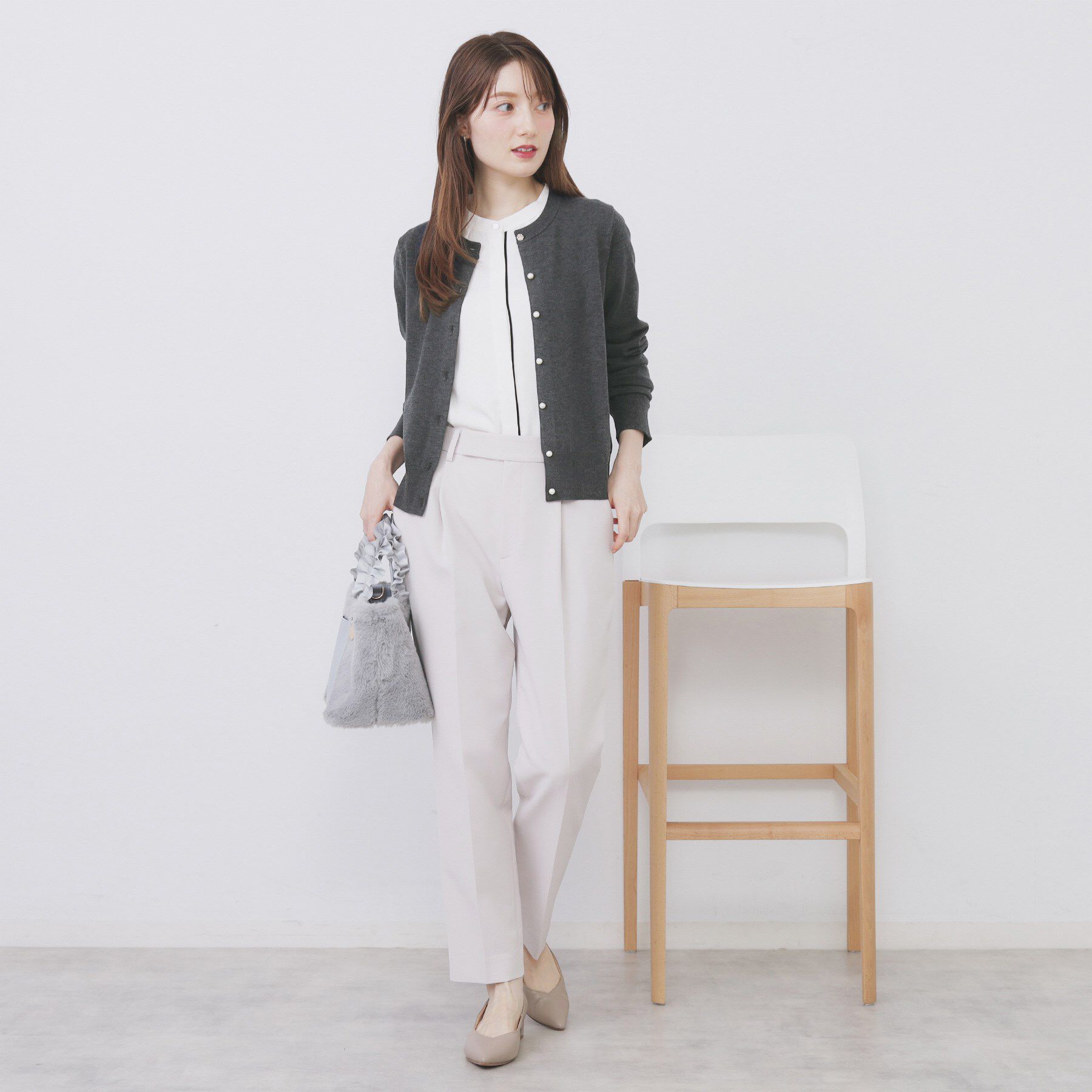 index「ビジュークルーネックカーディガン【洗濯機OK】」|カーディガン|