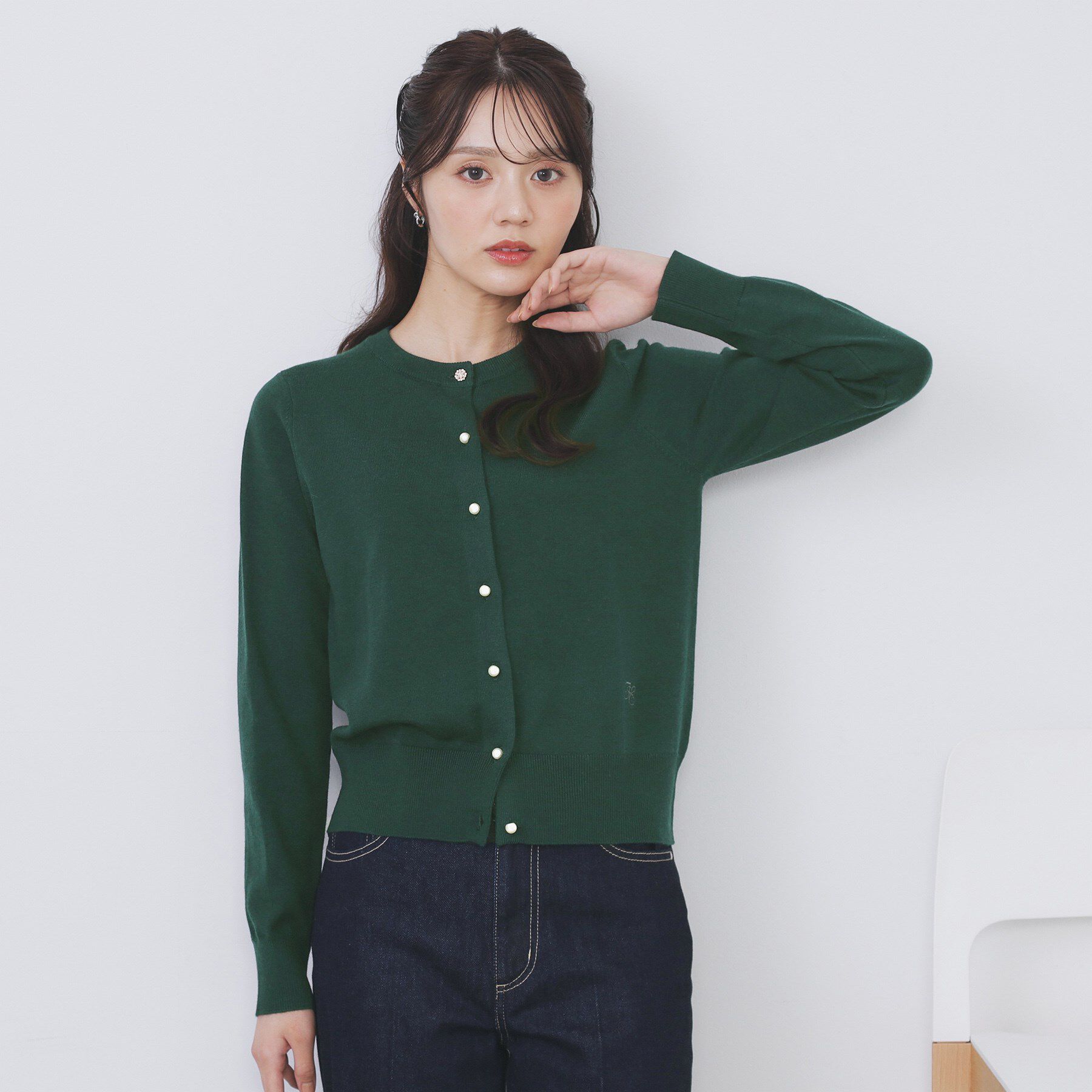 index「ビジュークルーネックカーディガン【洗濯機OK】」|カーディガン|