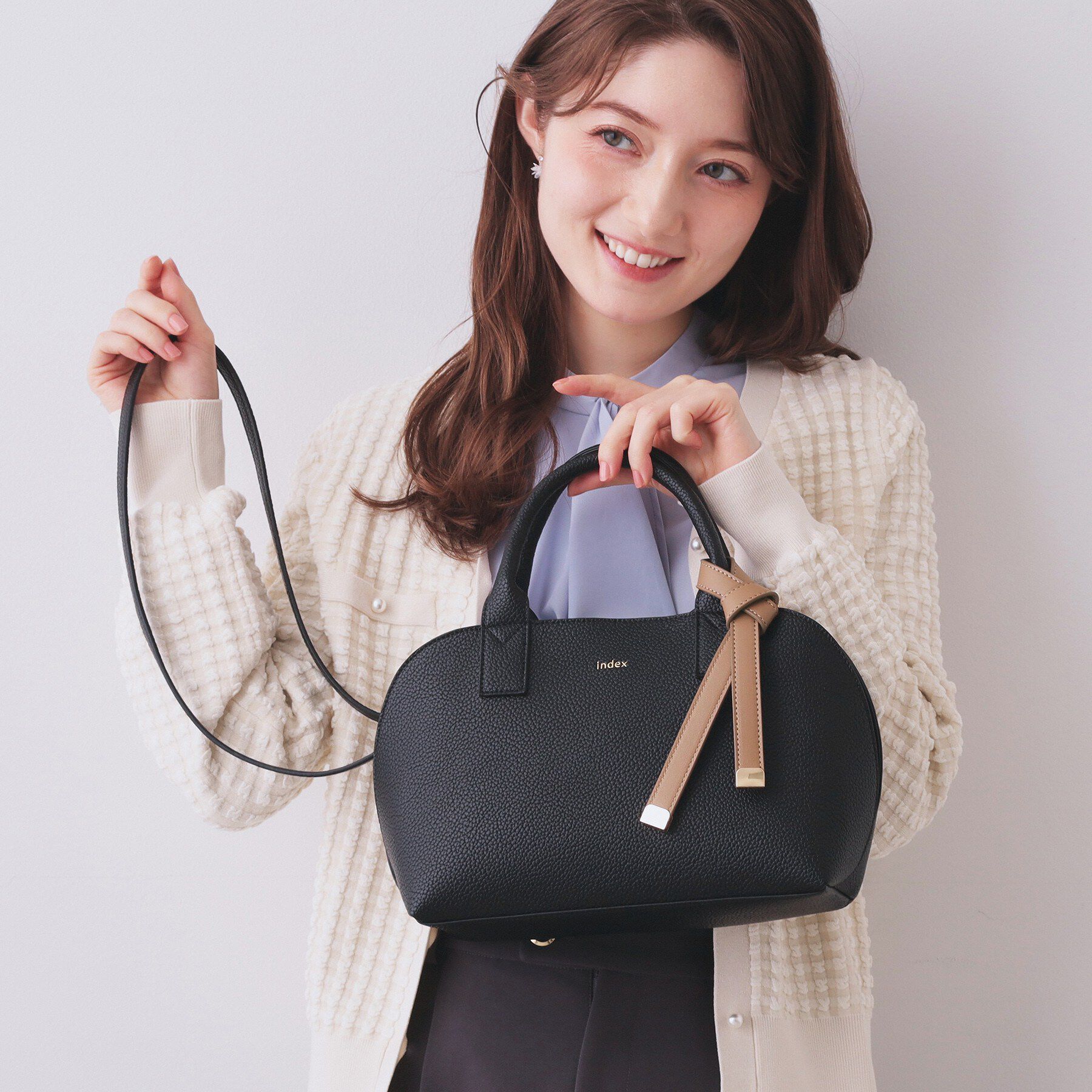 index「軽量合皮バイカラーミドルボストンバッグ【2WAY】」|ボストンバッグ|ブラック(019)