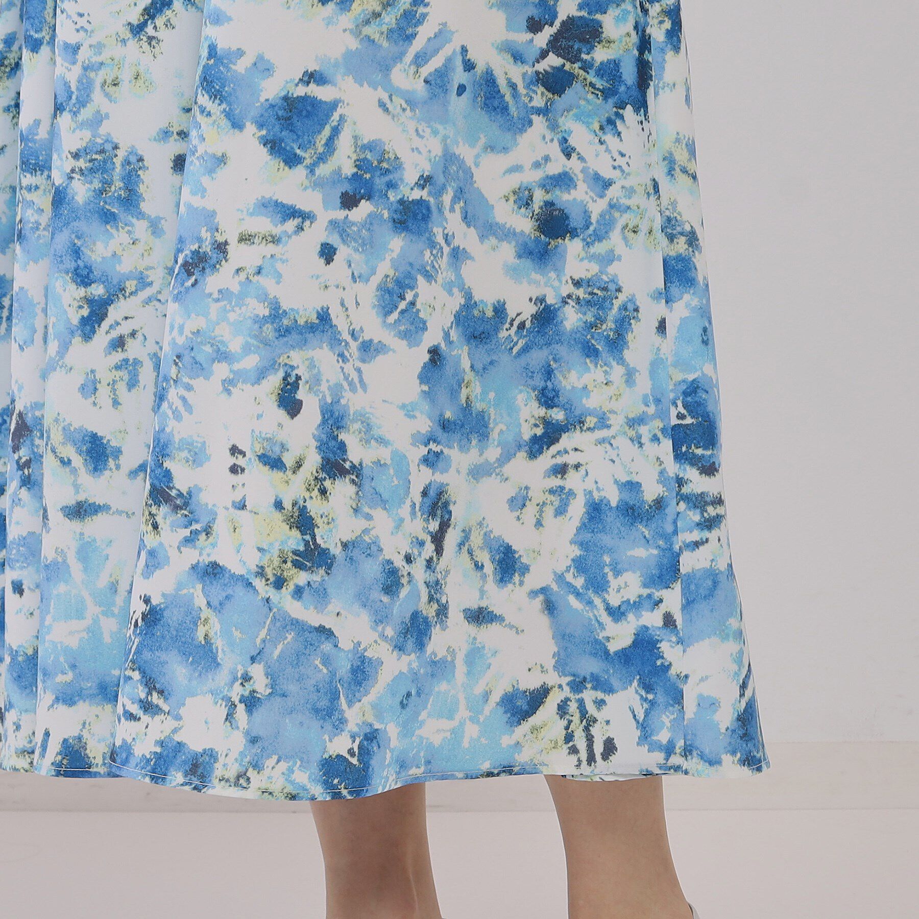 OPAQUE.CLIP「ぼかしフラワープリントワンピース【洗濯機洗い可】」|ワンピース|