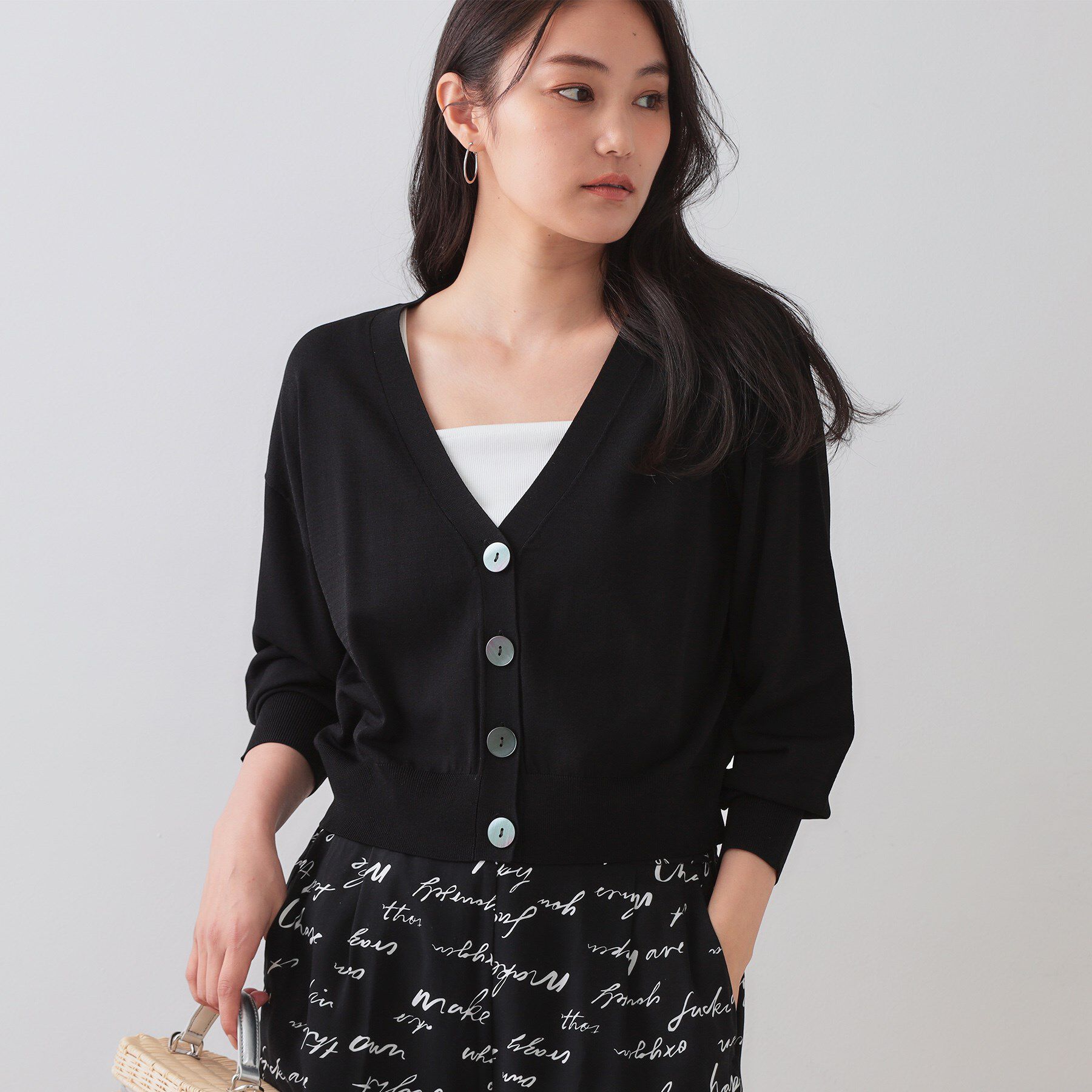 OPAQUE.CLIP「UV Vネックニットカーディガン【接触冷感/洗濯機洗い可/抗ピル】」|カーディガン|