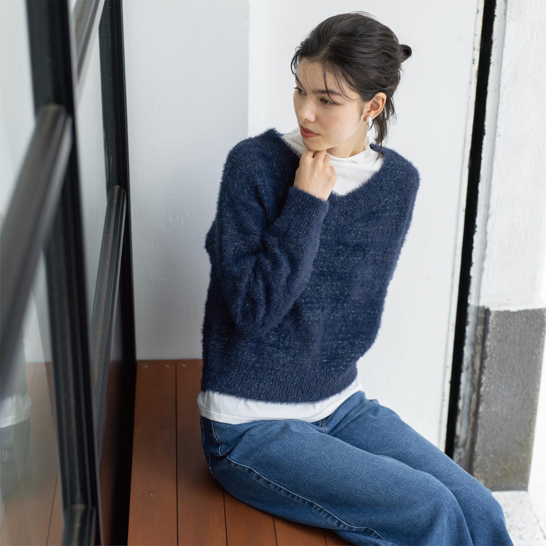 OPAQUE.CLIP「スパンコールフェザーVネックニット【洗濯機OK】」|ニット・セーター|