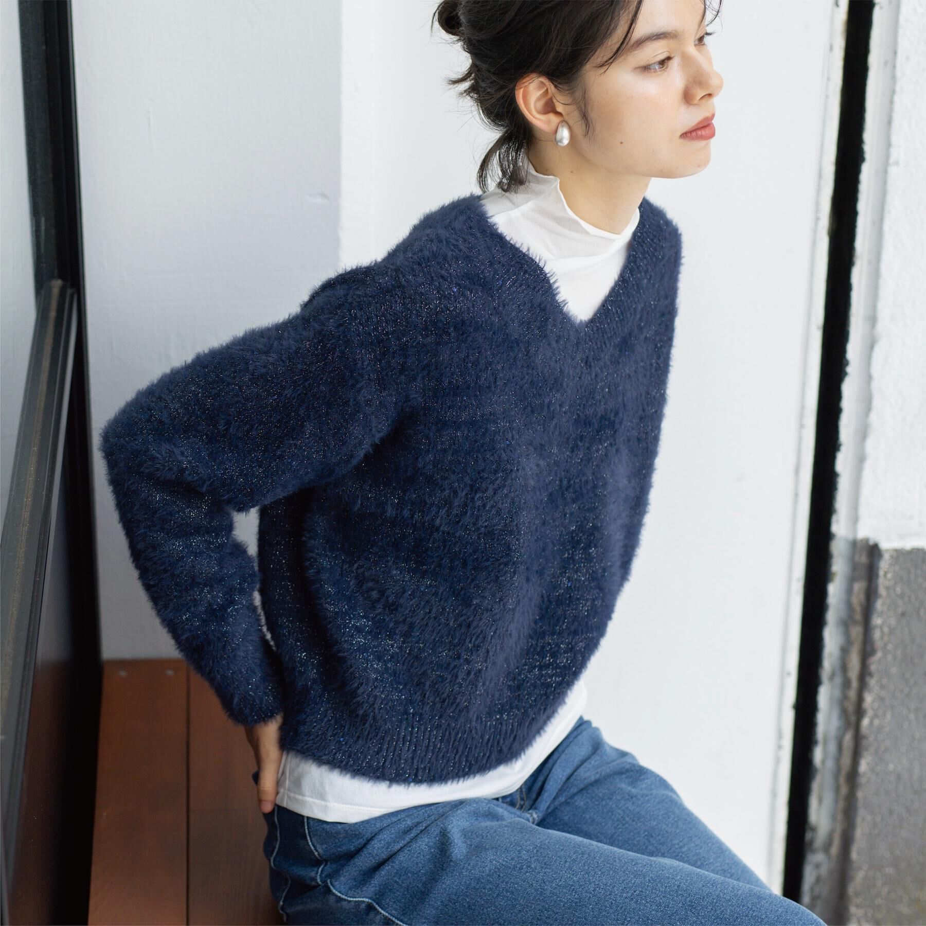 OPAQUE.CLIP「スパンコールフェザーVネックニット【洗濯機OK】」|ニット・セーター|
