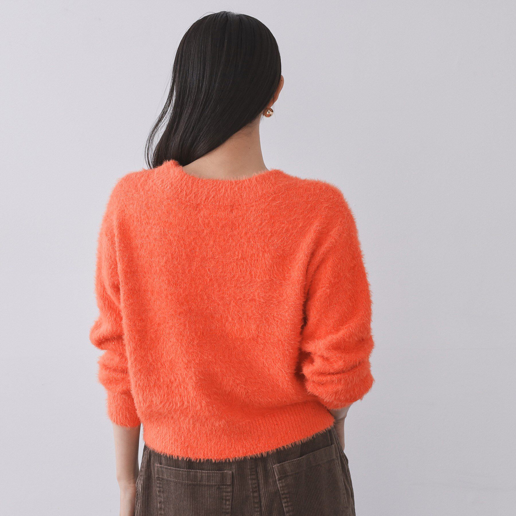 OPAQUE.CLIP「スパンコールフェザーVネックニット【洗濯機OK】」|ニット・セーター|