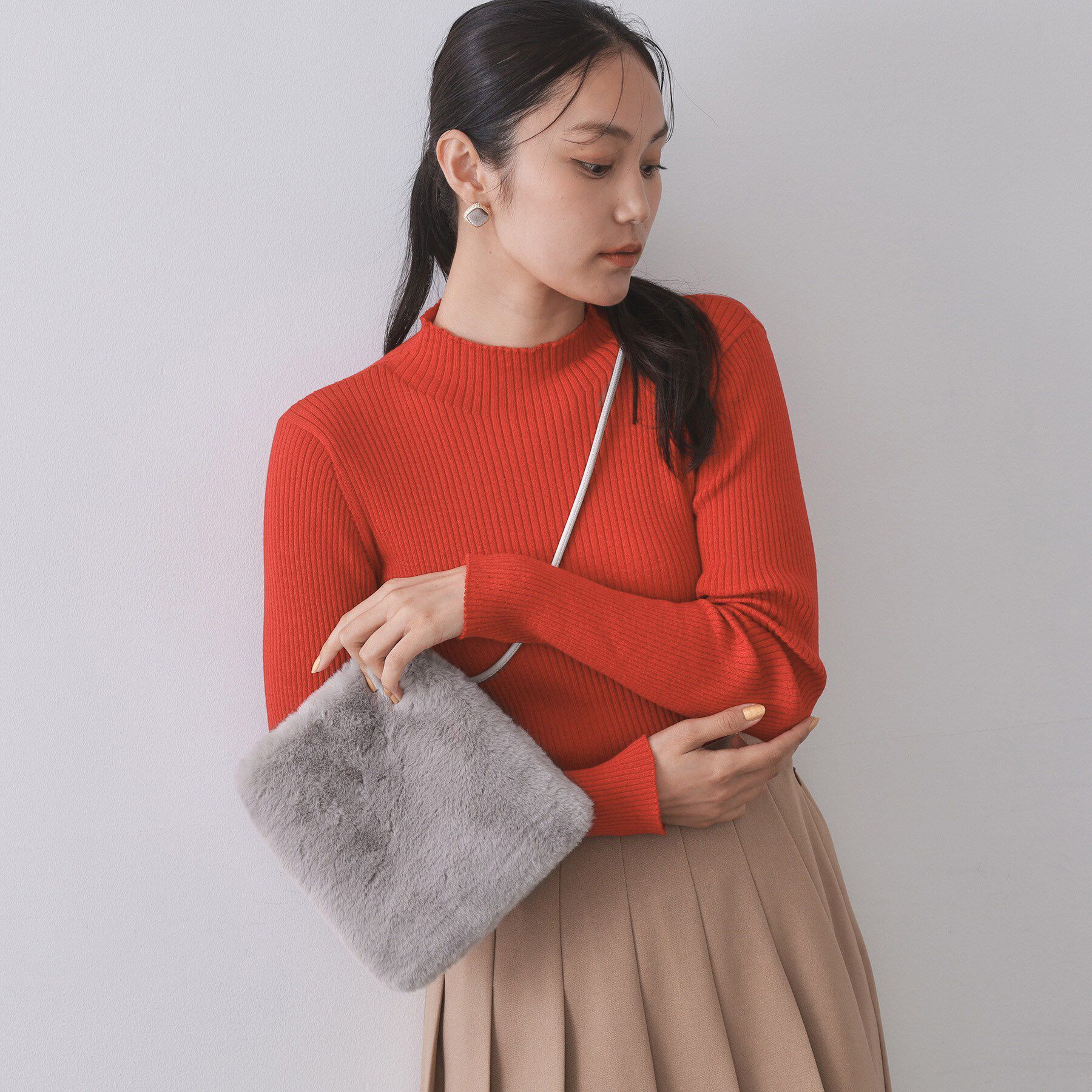 OPAQUE.CLIP「【11色展開】フェイクファースクエアミニポシェット」|ショルダー・メッセンジャー|