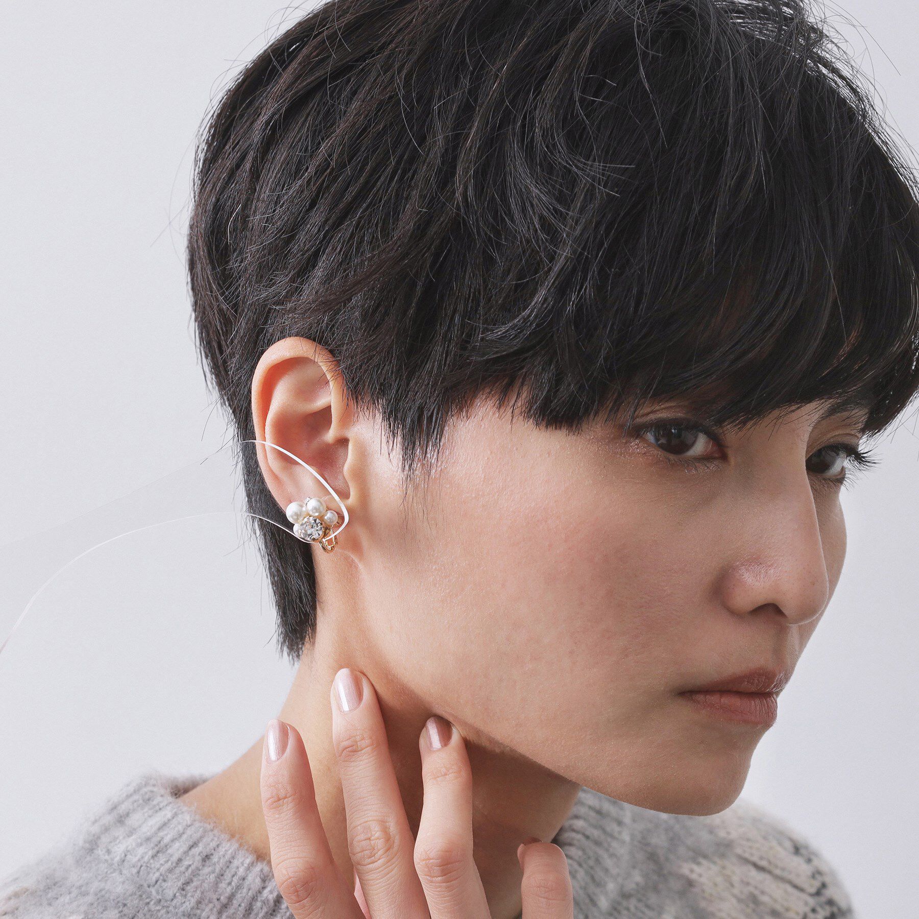 OPAQUE.CLIP「ビジューフェイクパール イヤリング」|イヤリング|