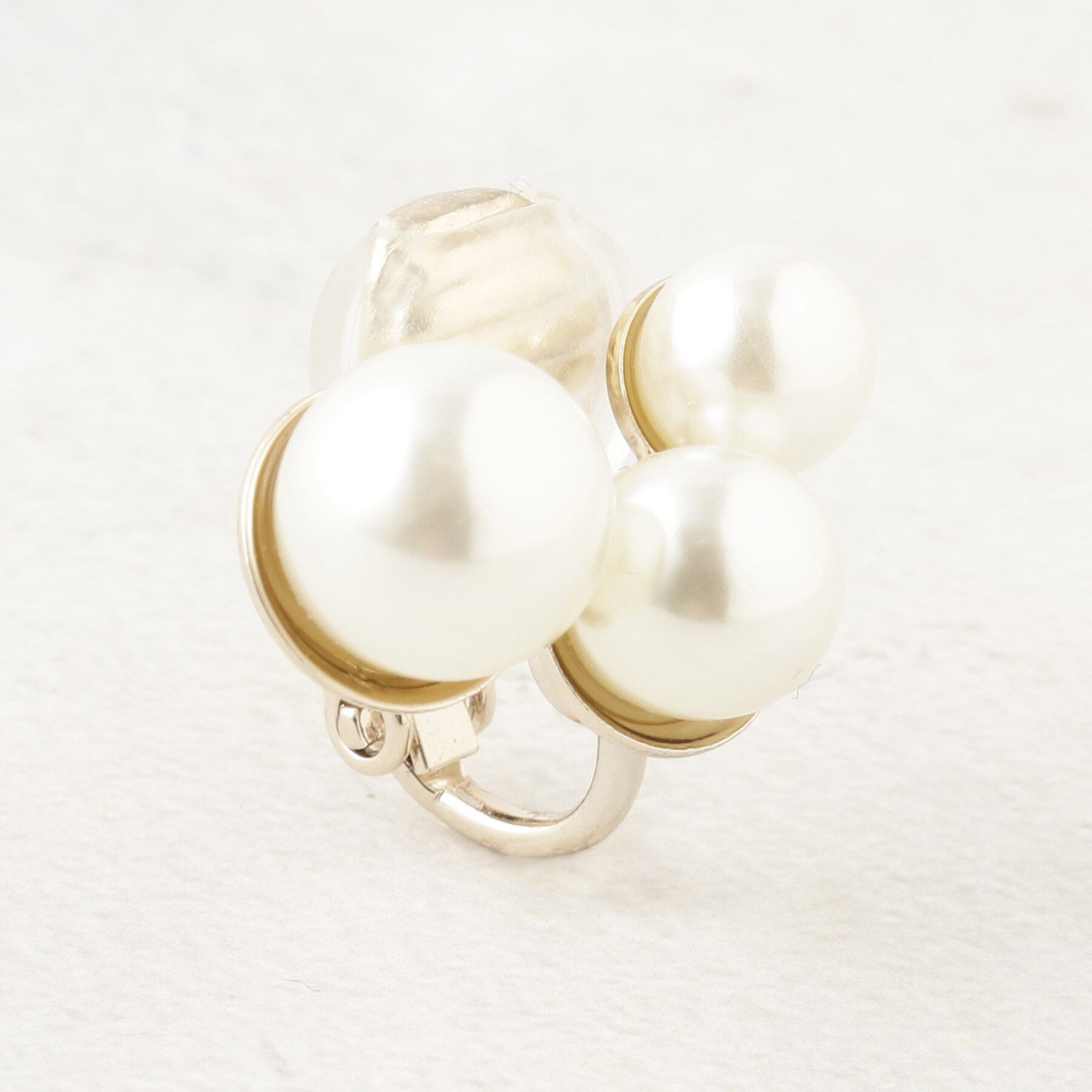 OPAQUE.CLIP「3フェイクパールイヤリング」|イヤリング|