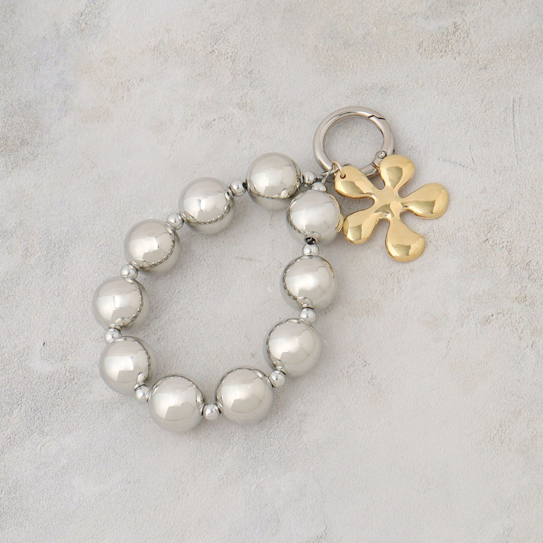 OPAQUE.CLIP「フラワーパーツ付きチャーム」|キーケース|