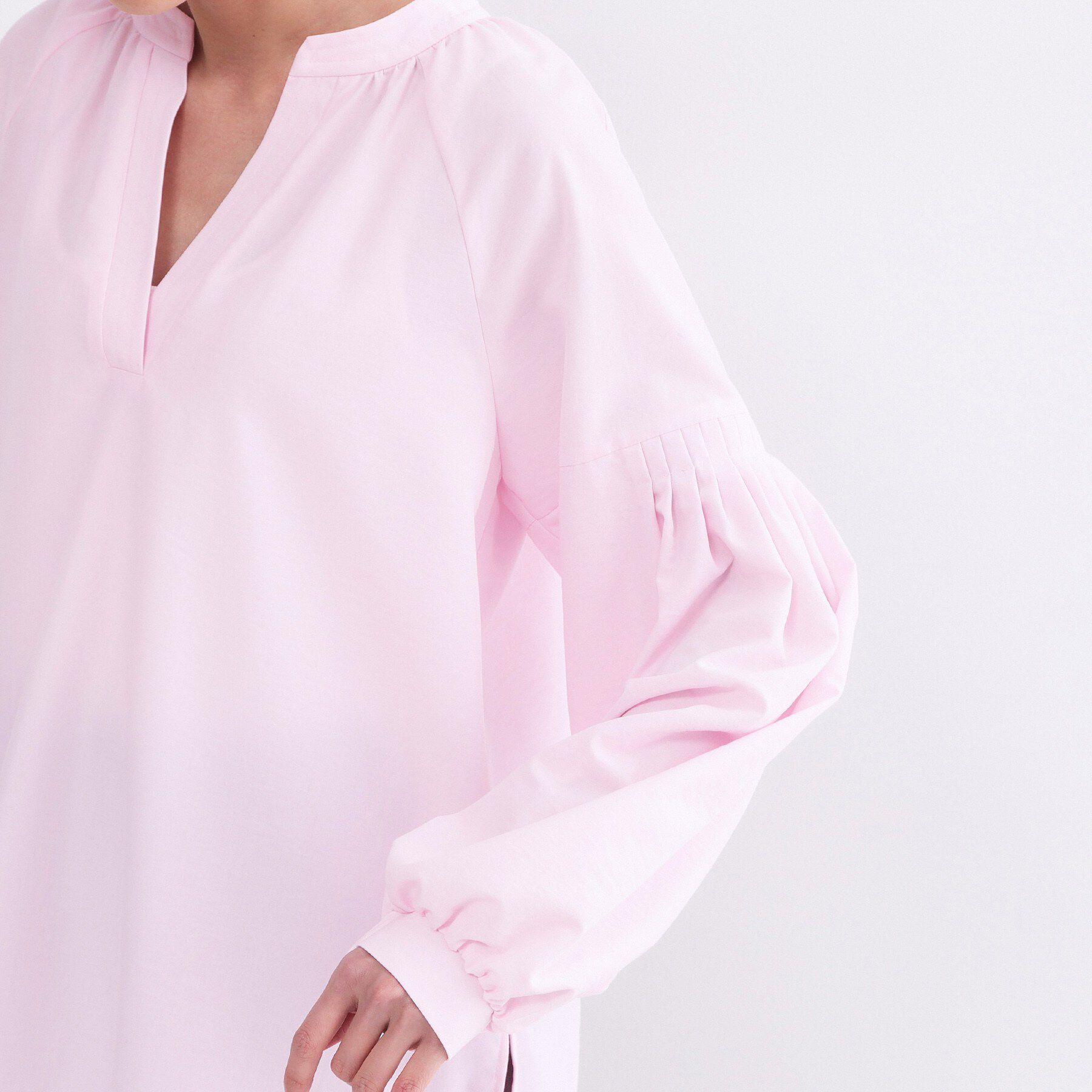 OPAQUE.CLIP「スキッパーボリュームスリーブブラウス【洗濯機OK】」|シャツ・ブラウス|