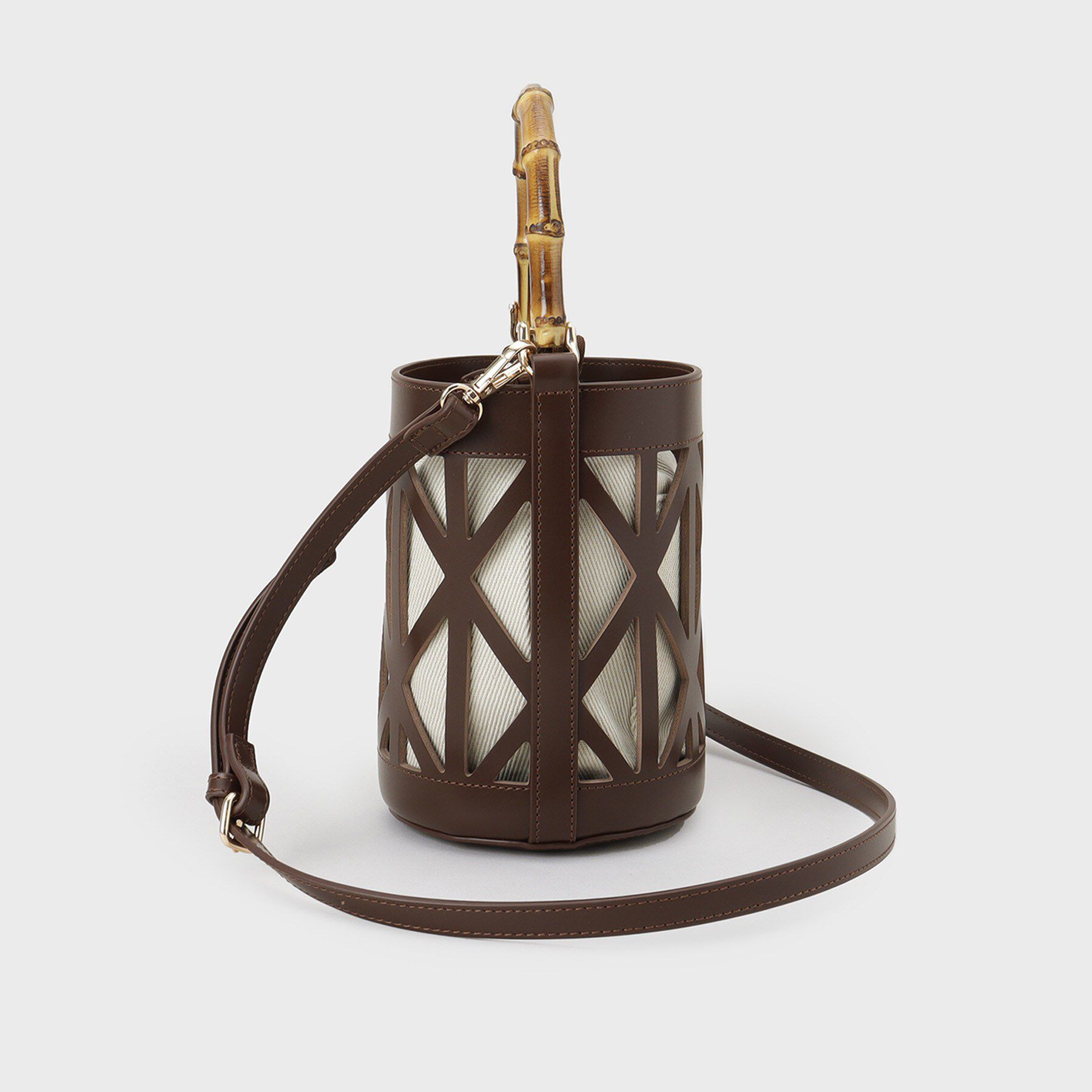 OPAQUE.CLIP「バンブーハンドルパンチングバケツ型バッグ」|ハンドバッグ|