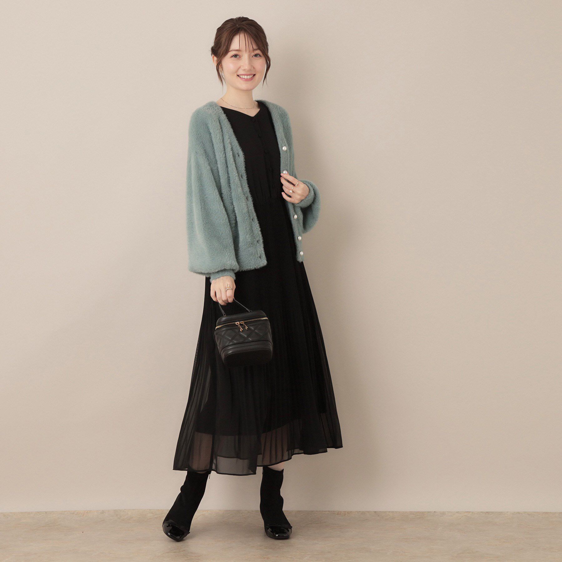 Couture broach「【ふわふわ/前後2WAY】フェザーカーディトップス」|カーディガン|