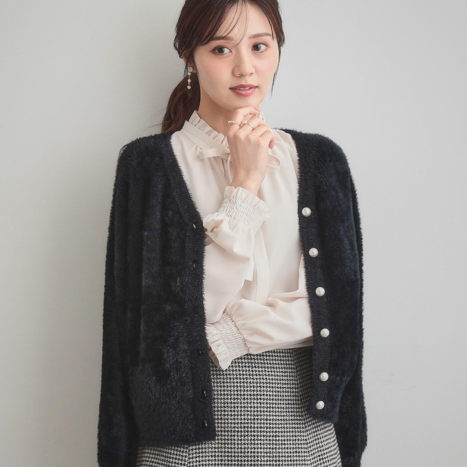 Couture broach「【ふわふわ/前後2WAY】フェザーカーディトップス」|カーディガン|ブラック(019)
