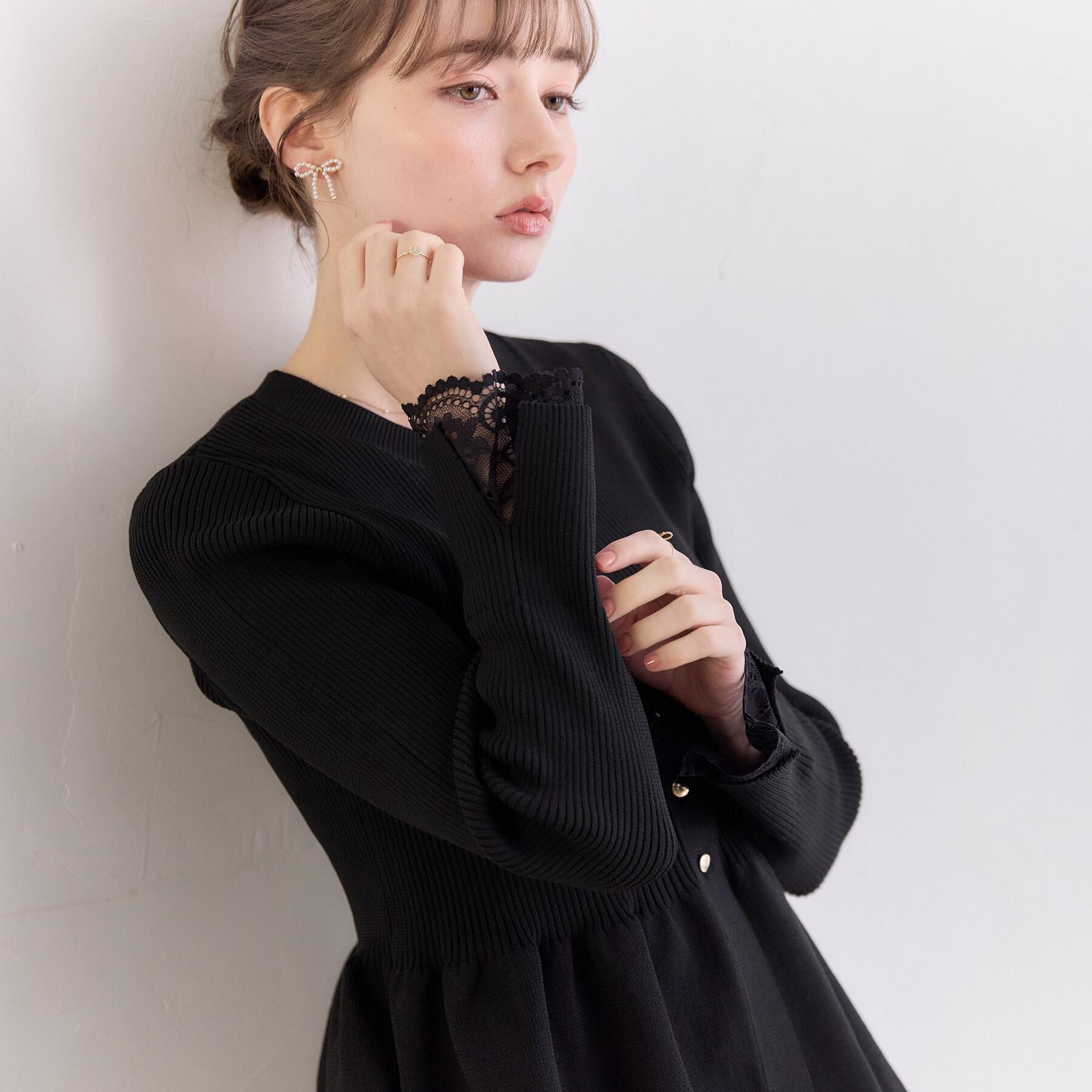 Couture broach「【大人かわいい・洗える】ペプラムニットカーディガン」|カーディガン|