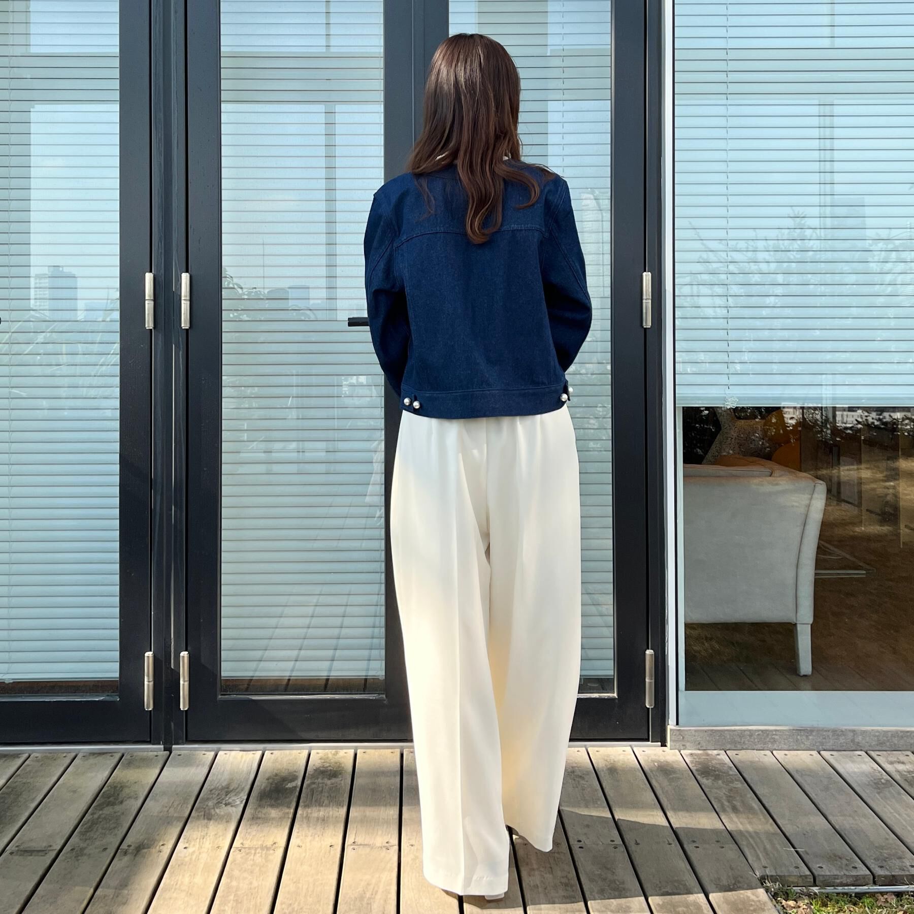 Couture broach「【洗える・綿100％】パール調ボタン デニムジャケット」|デニムジャケット|