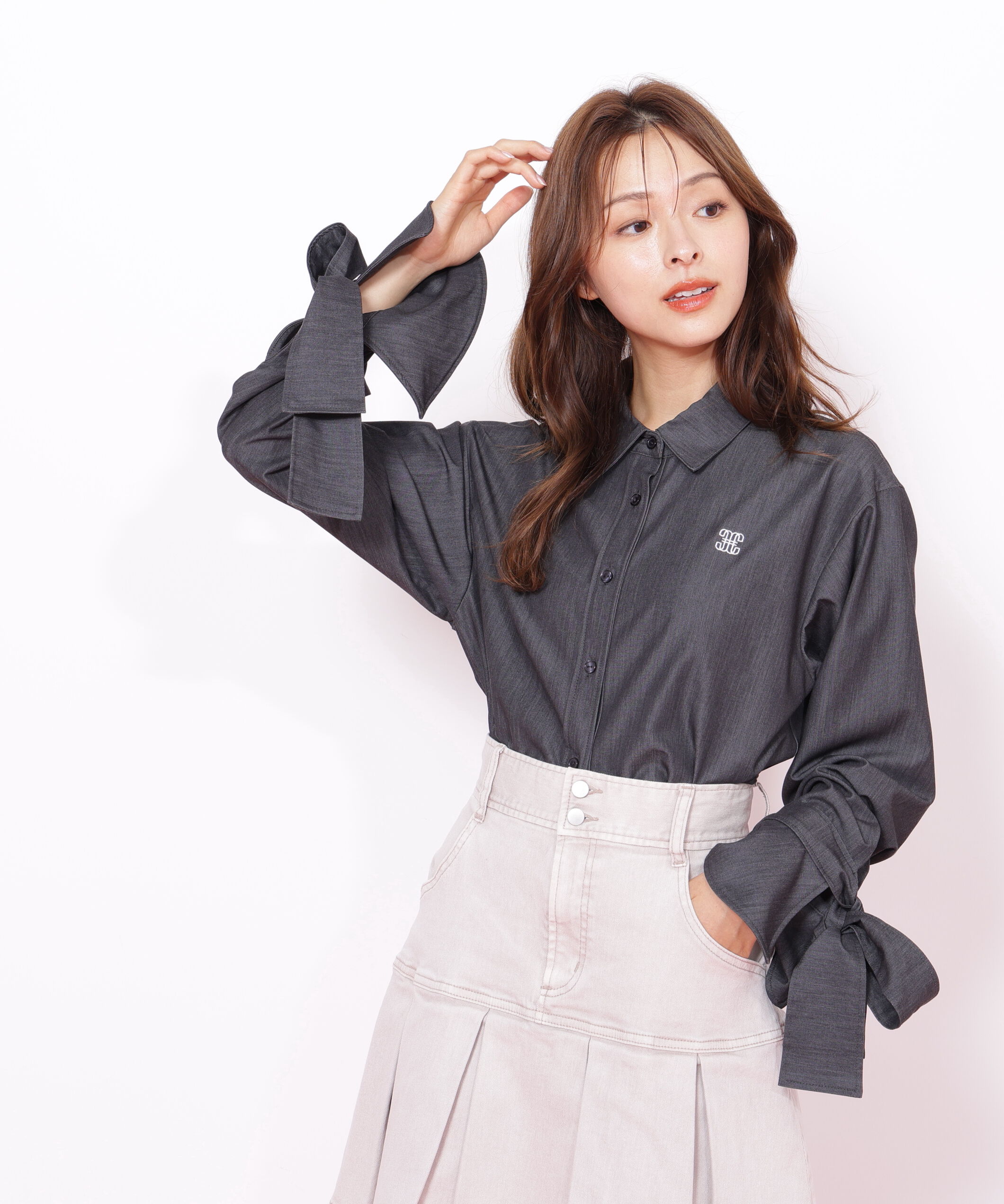  「アイコニック袖リボンブラウス」|シャツ・ブラウス|