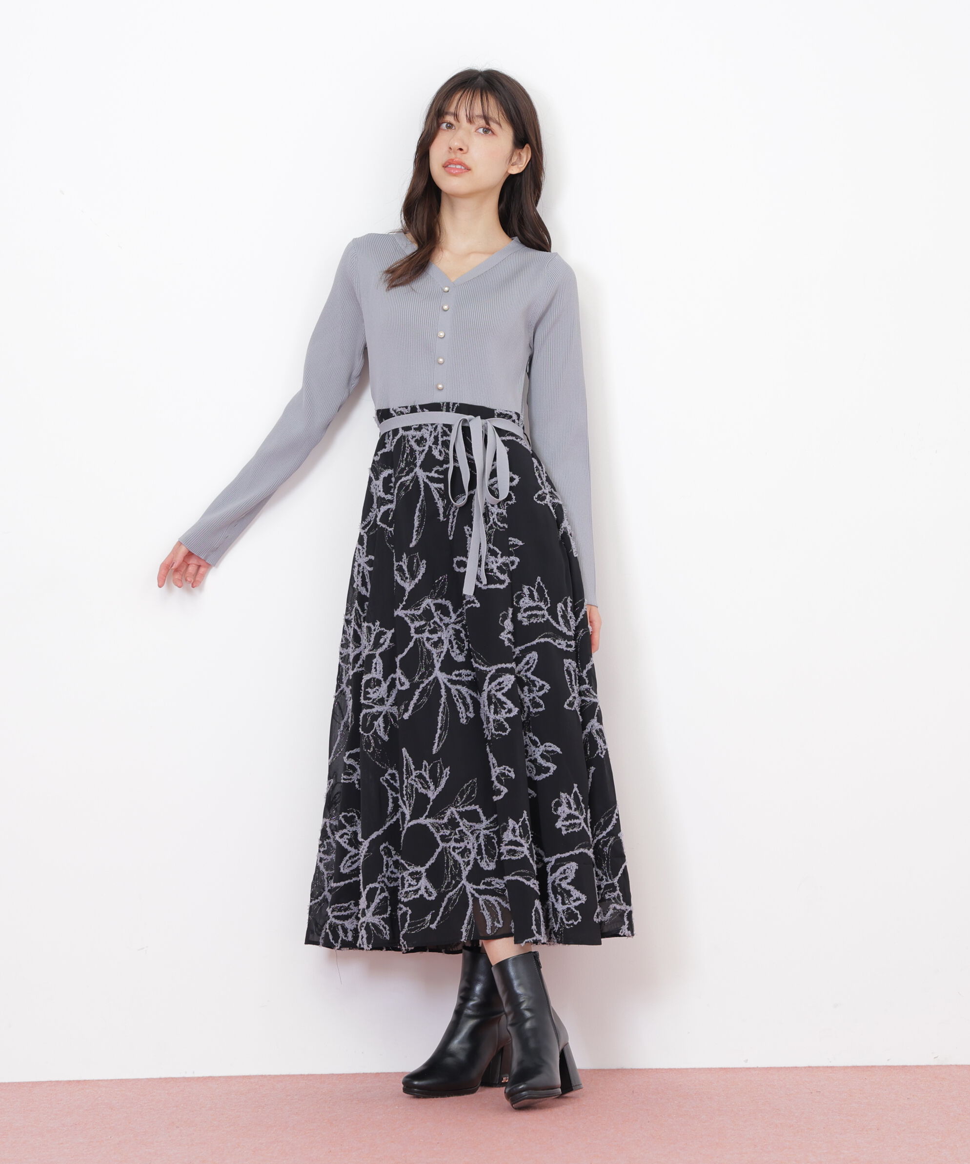  「モール刺繍ドッキングニットワンピース」|ワンピース|