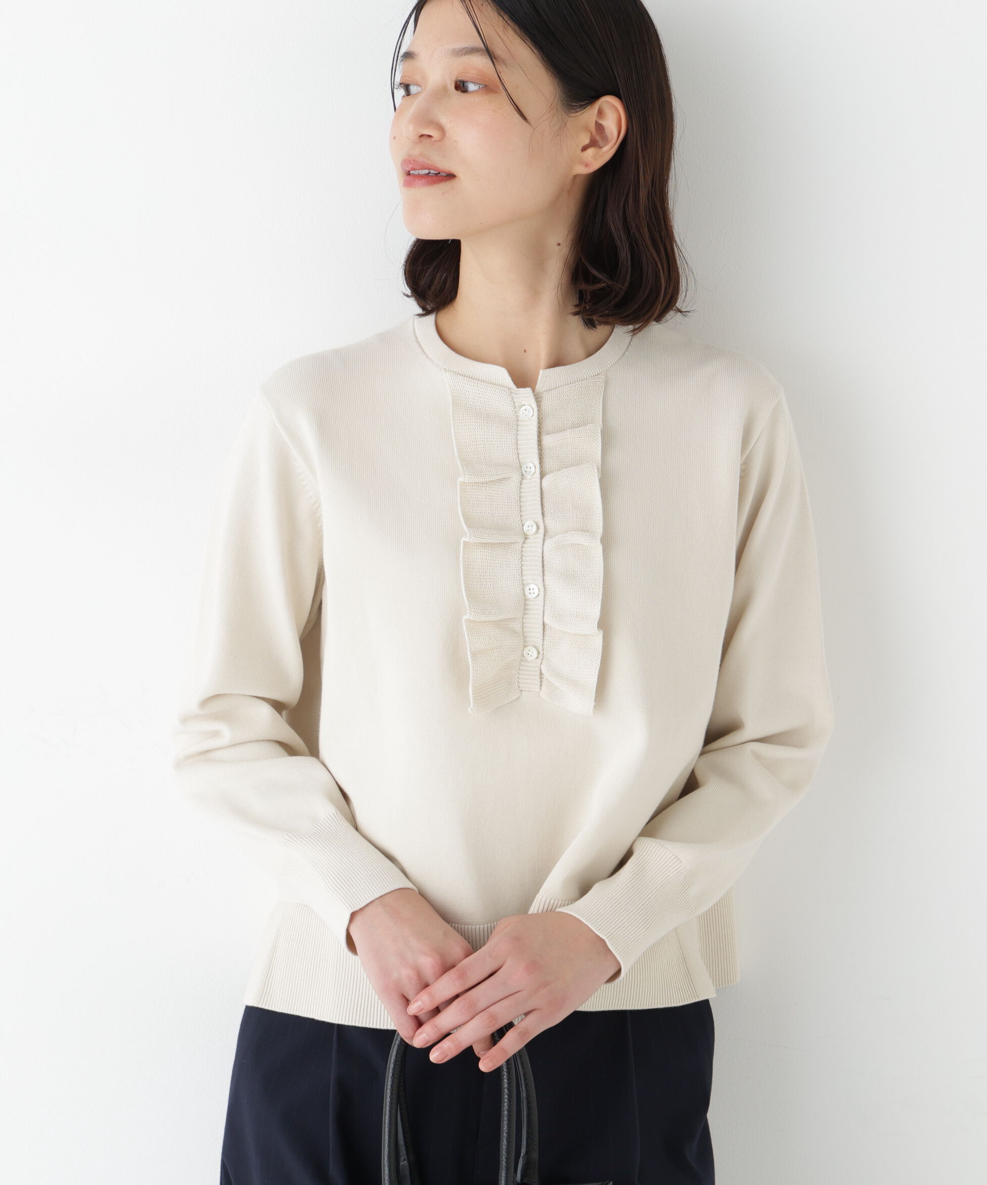  「◆オーガニックコットン混プレーティング前立フリルプルオーバー」|ニット・セーター|