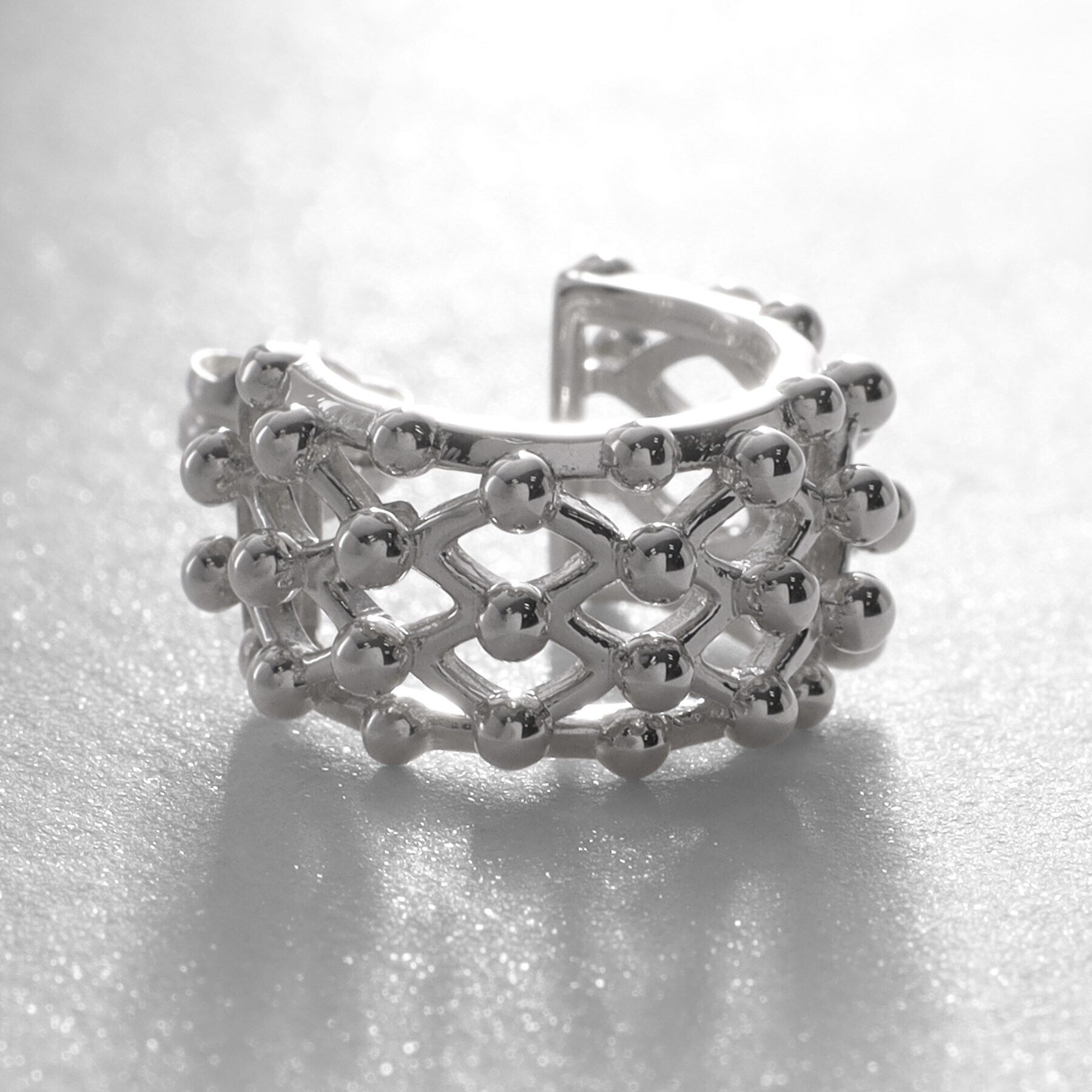 COCOSHNIK ONKITSCH「シルバー スモールフープ ボールメッシュ ピアス」|ピアス|