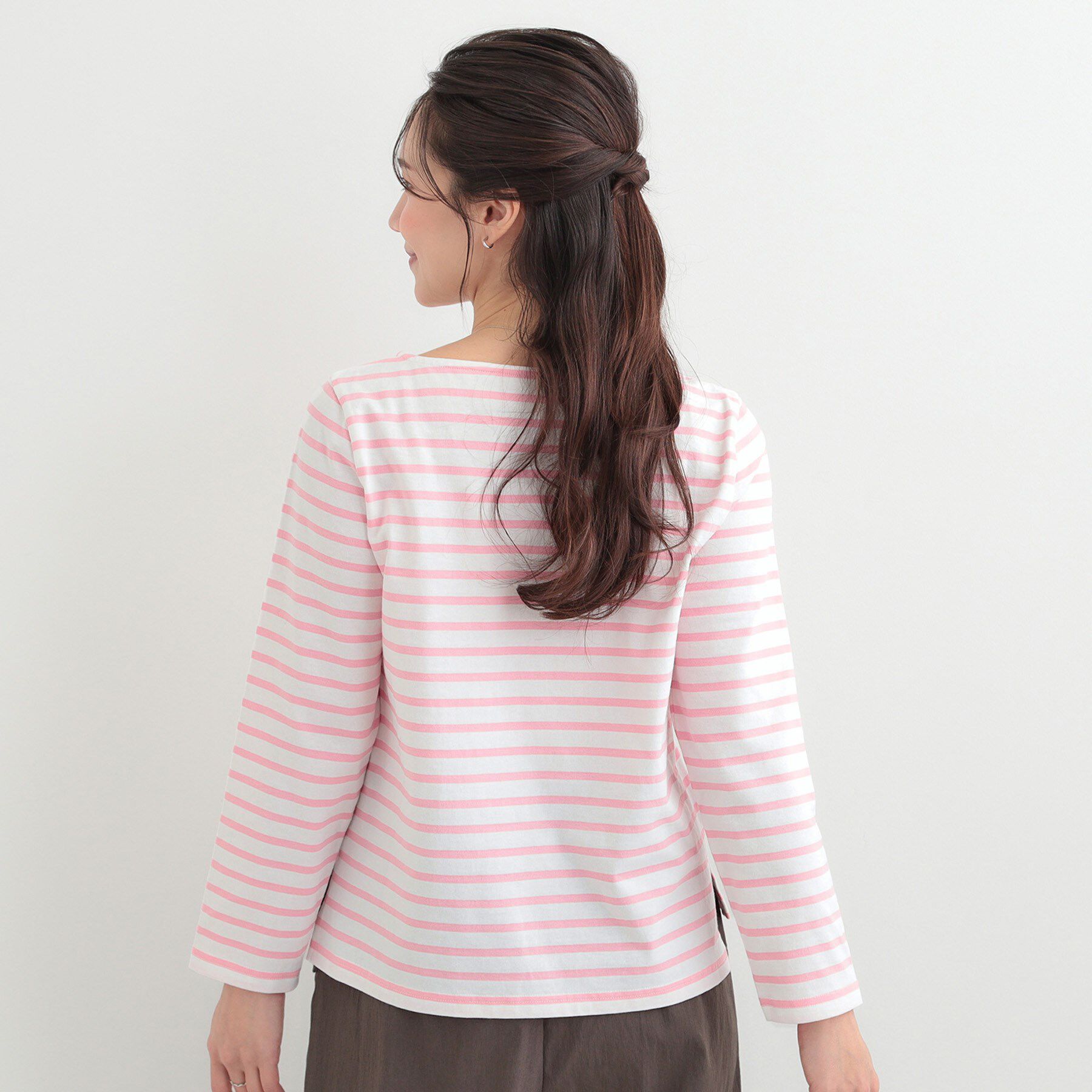 SHOO･LA･RUE「【S-LL/洗濯機可】着こなしいろいろ 首元すっきりボートネック ボーダーロンT」|Tシャツ・カットソー|