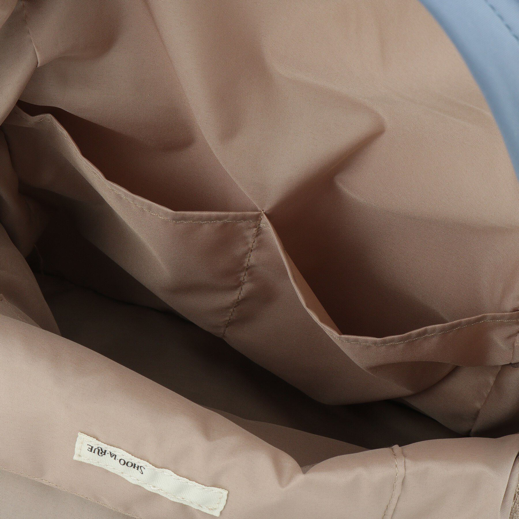 SHOO･LA･RUE「【撥水/9ポケット】コロンとしたフォルムが愛らしい キャリーオン ラウンドリュック」|リュック|