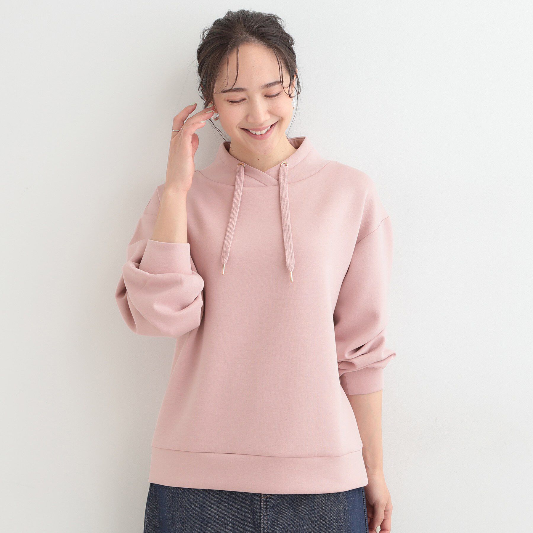 SHOO･LA･RUE「もちさらなめらかタッチ 大人が楽を叶える、パーカ風トップス」|Tシャツ・カットソー|