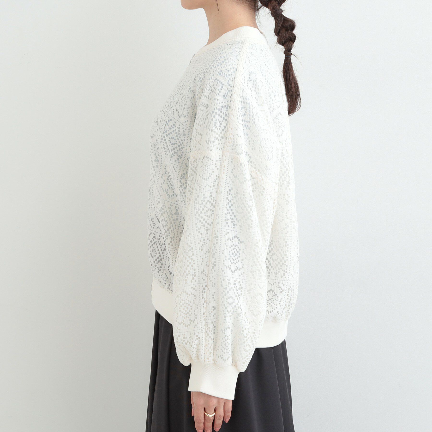 SHOO･LA･RUE「ちょうどいい華やかさ　ふんわりレースブルゾン」|ブルゾン・スタジャン|