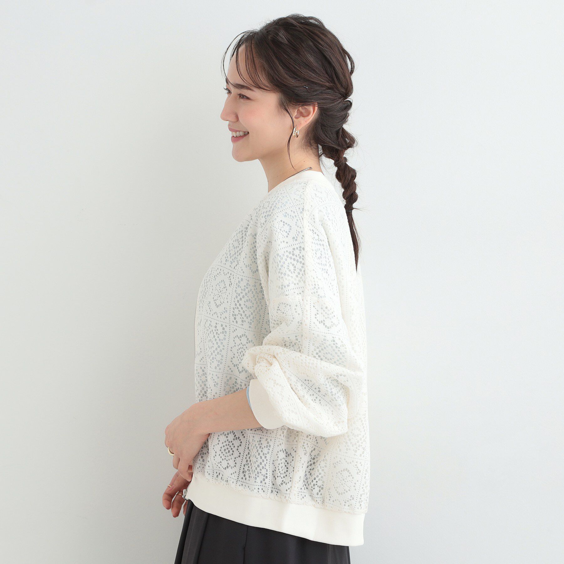 SHOO･LA･RUE「ちょうどいい華やかさ　ふんわりレースブルゾン」|ブルゾン・スタジャン|