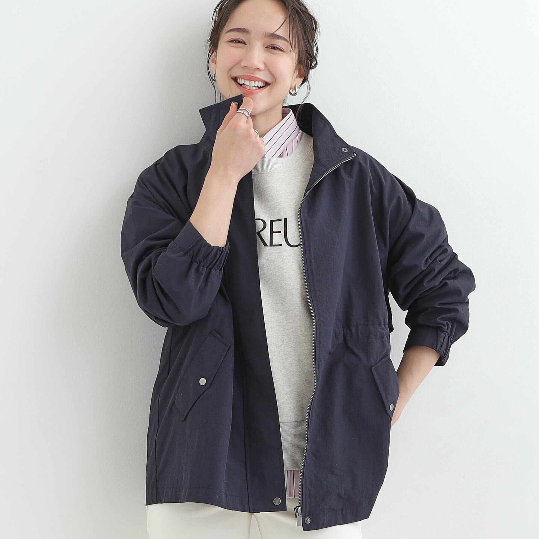 SHOO･LA･RUE「【防花粉/S-LL】ウエストマークですっきり見え　軽やかスタンドブルゾン」|ブルゾン・スタジャン|