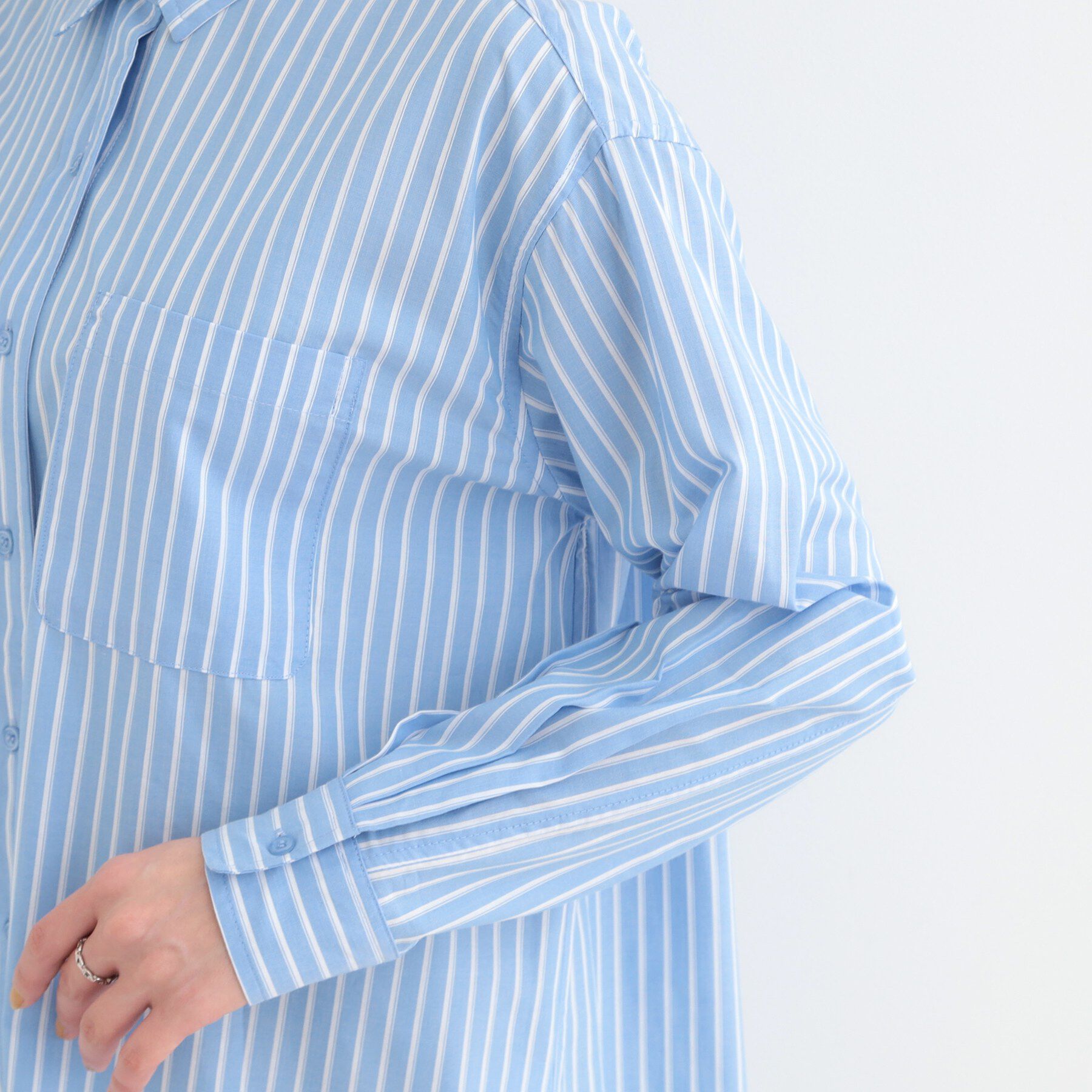 SHOO･LA･RUE「【選べる色・柄/S-LL】通年使える レギュラーカラーシャツ」|シャツ・ブラウス|