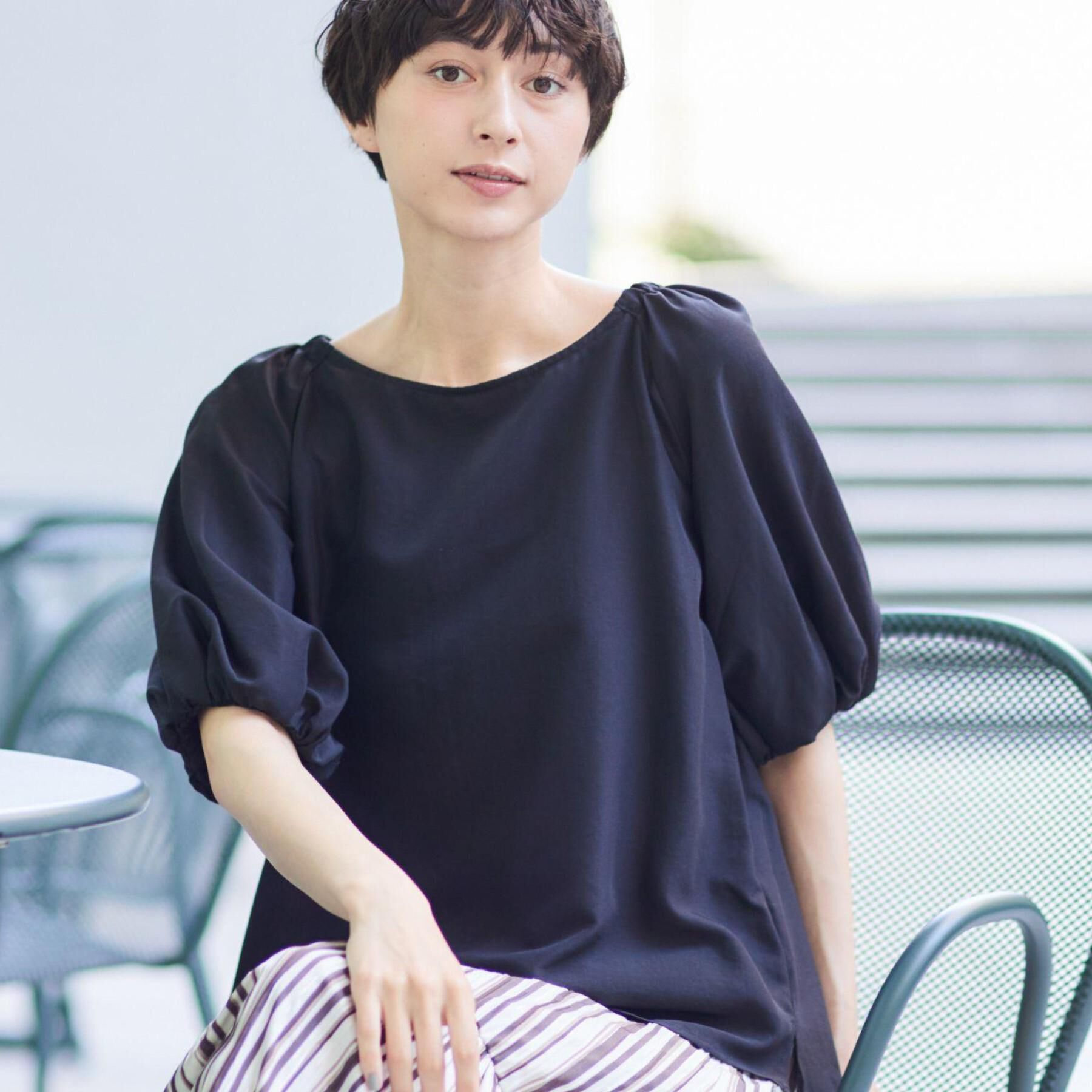 Dessin「【洗える】バッグギャザー入り五分袖ボリュームブラウス」|シャツ・ブラウス|ブラック(019)