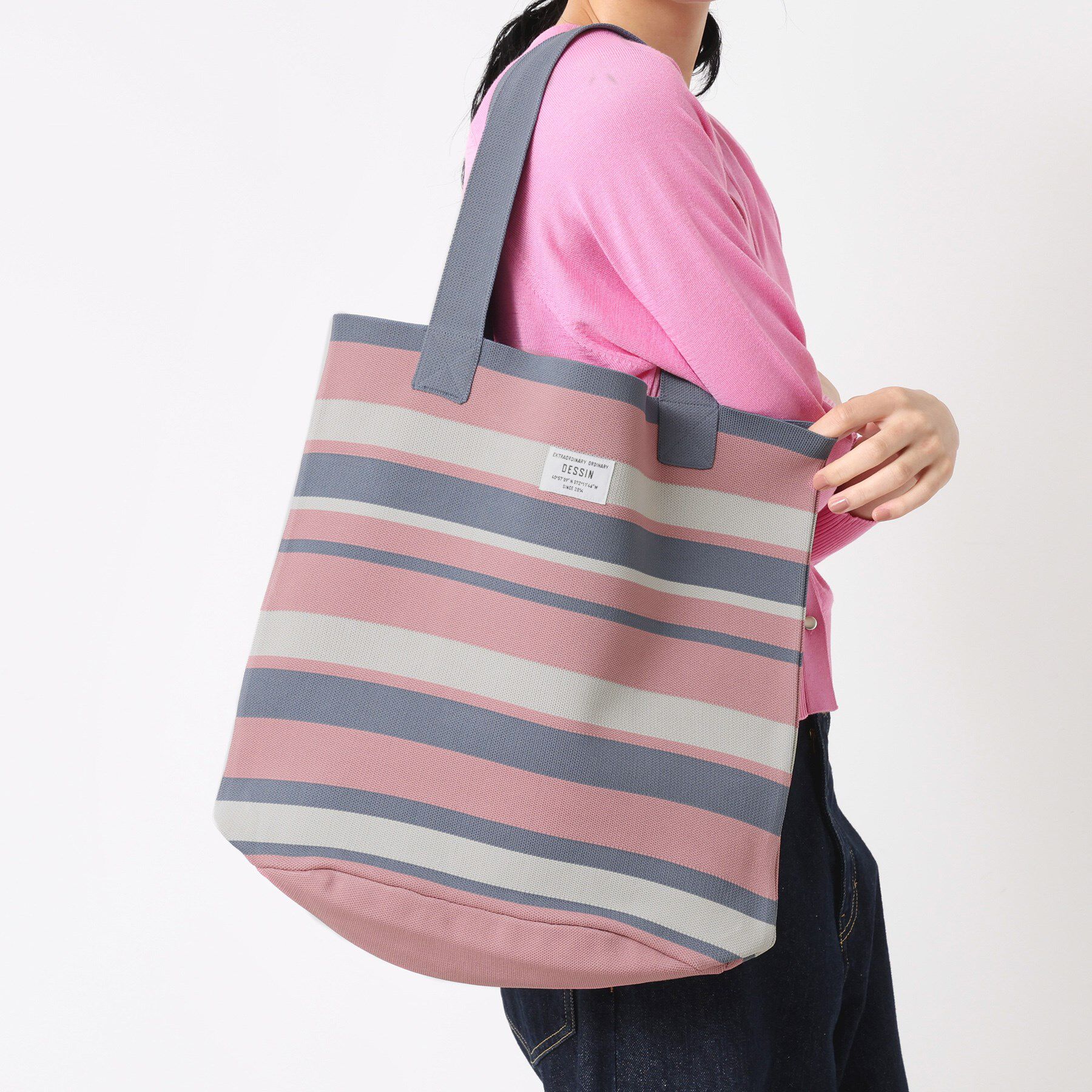 Dessin「【マシンウォッシャブル・A4収納可】ランダムボーダーニットBAG」|トートバッグ|ピンク(371)