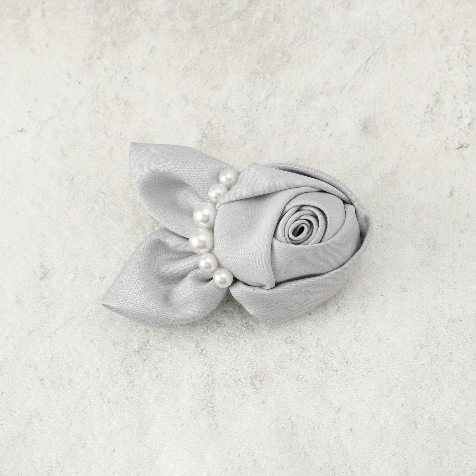 Dessin「【入卒/セレモニー】ローズミニコサージュ」|ブローチ・コサージュ|ライトグレー(011