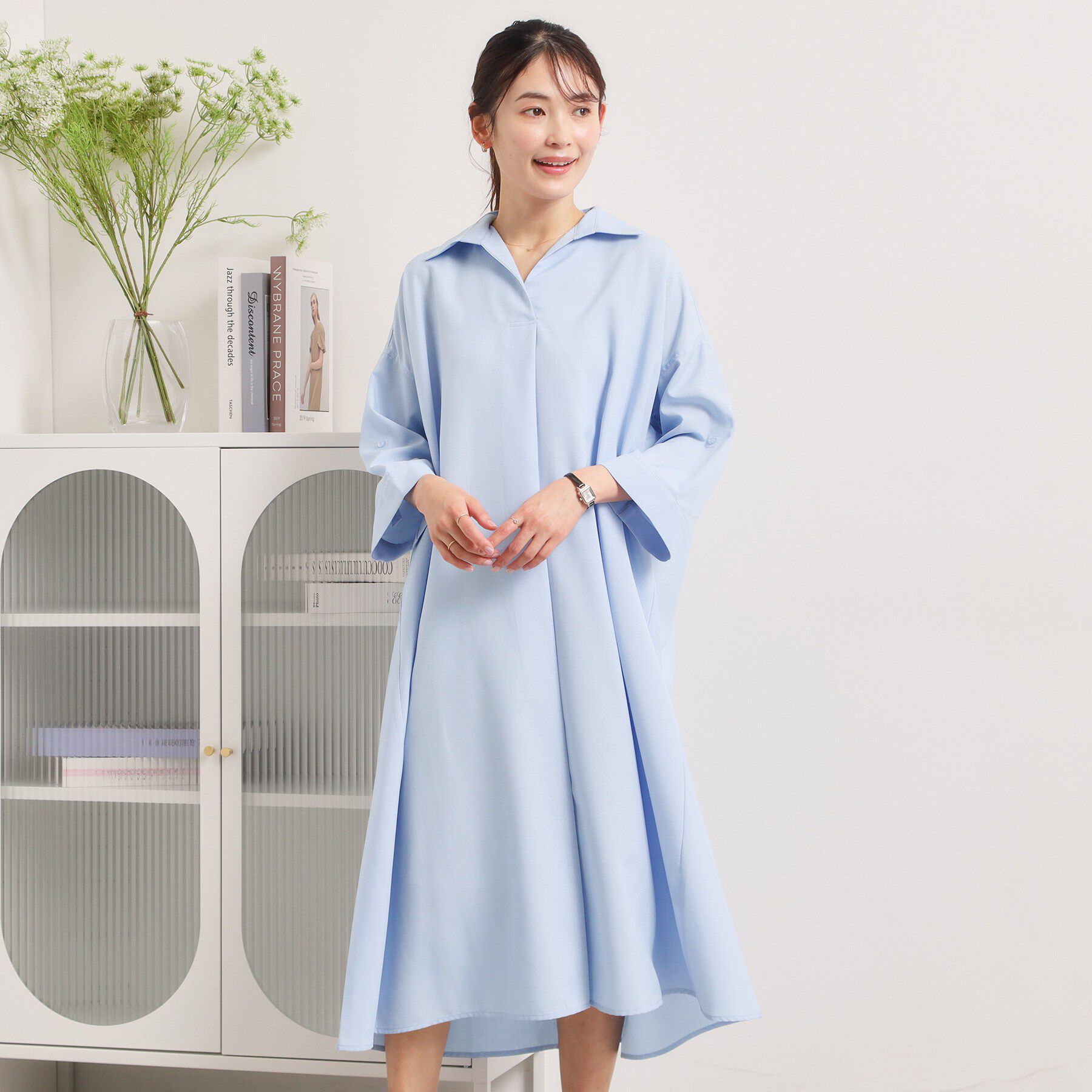 ITS&rsquo;DEMO「【UVケア／洗濯機OK／接触冷感／吸水速乾】麻調合繊スキッパーワンピース」|ワンピース|サックスブルー(09