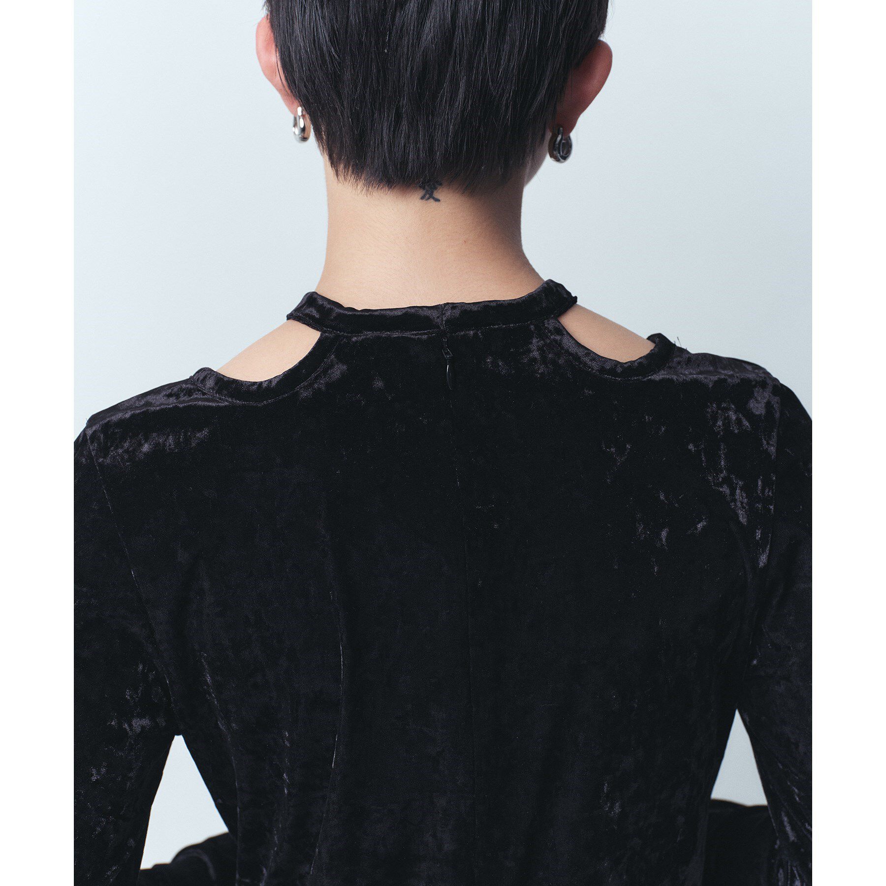 CODE A「neck point velour dress」|ワンピース|