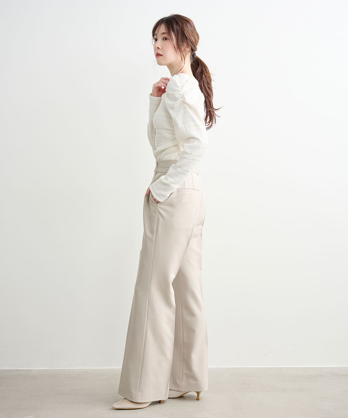 COCO DEAL「スクエアネックパフスリーブカットソートップス」|Tシャツ・カットソー|