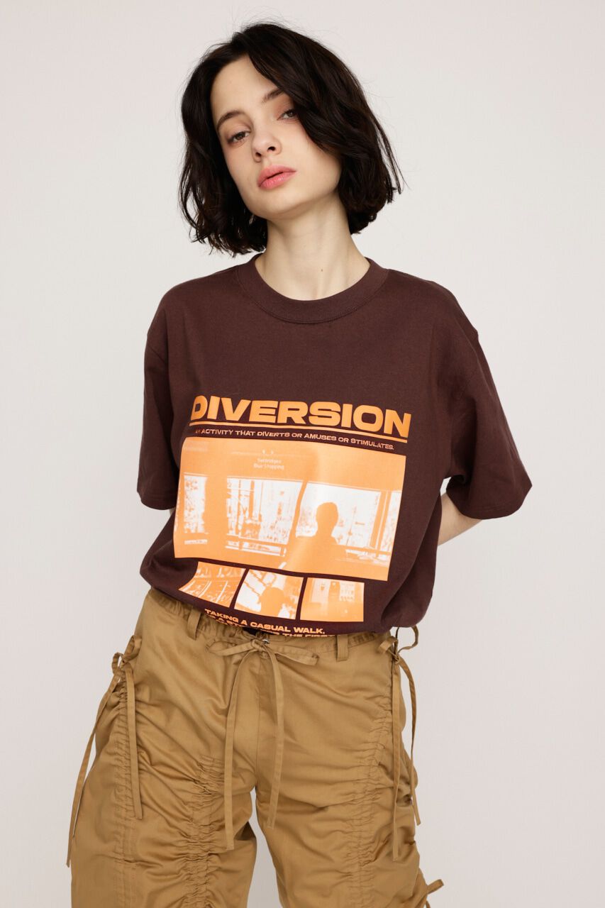 SLY「PHOTO LOGO Tシャツ」|Tシャツ・カットソー|BRN