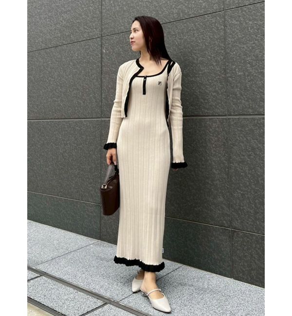 LAGUNAMOON「【FILA別注】ドライタッチバイカラーフリルデザインノースリーブニットワンピース」|ワンピース|