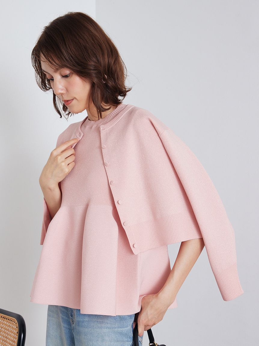 Mila Owen「【USAGI ONLINE・ZOZOTOWN限定カラー】フォルムアンサンブルくるみ釦ショートカーデ」|カーディガン|