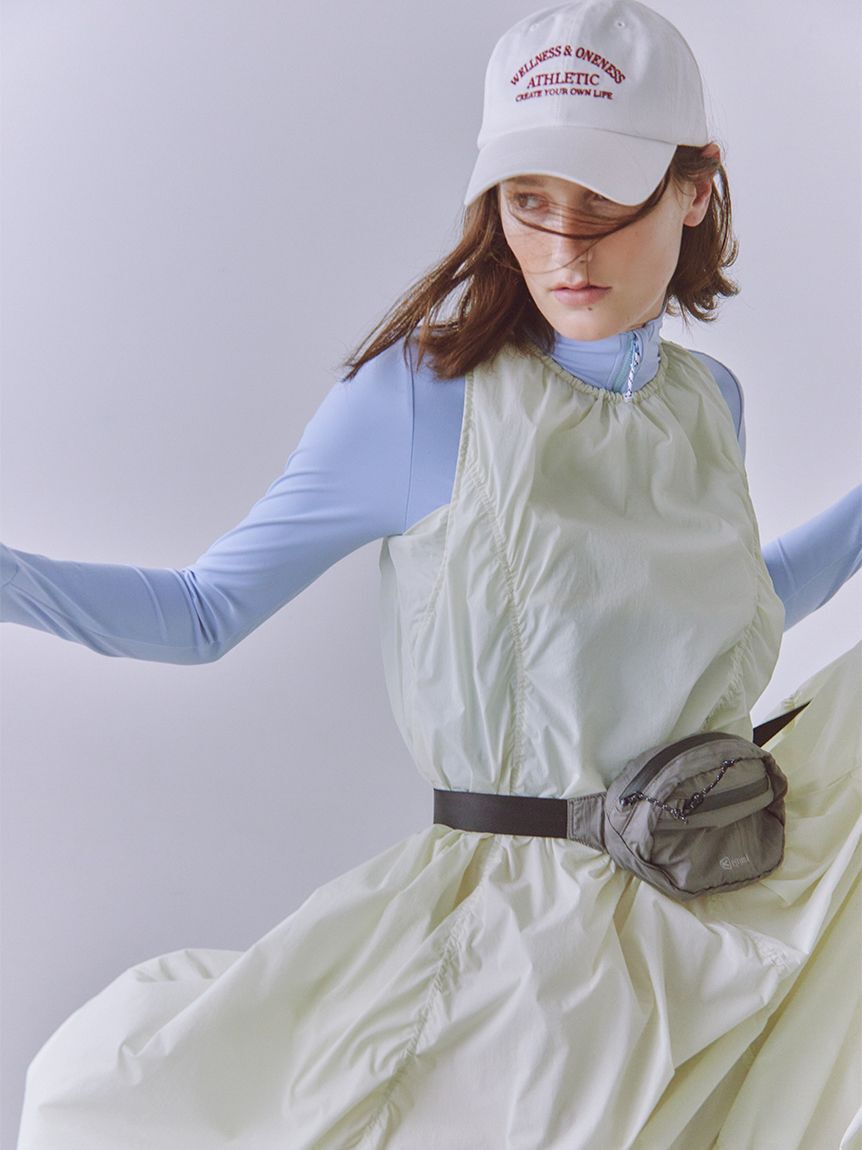 emmi yoga「サステナレッチUnity フットネスジャケット」|アウトドア|